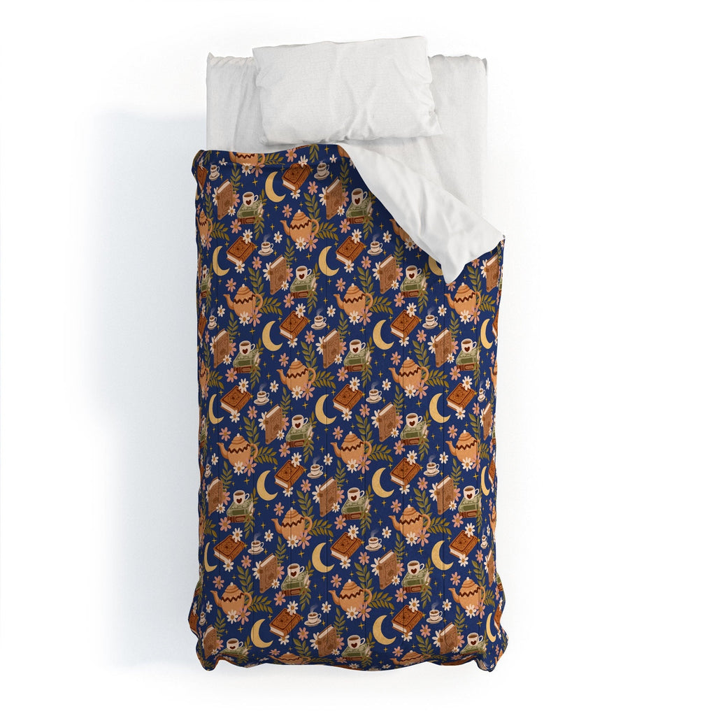 Avenie Moonlit Reading Nook II Comforter