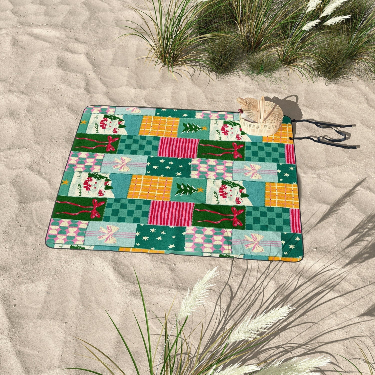 LouBruzzoni Cozy Christmas Patchwork Picnic Blanket
