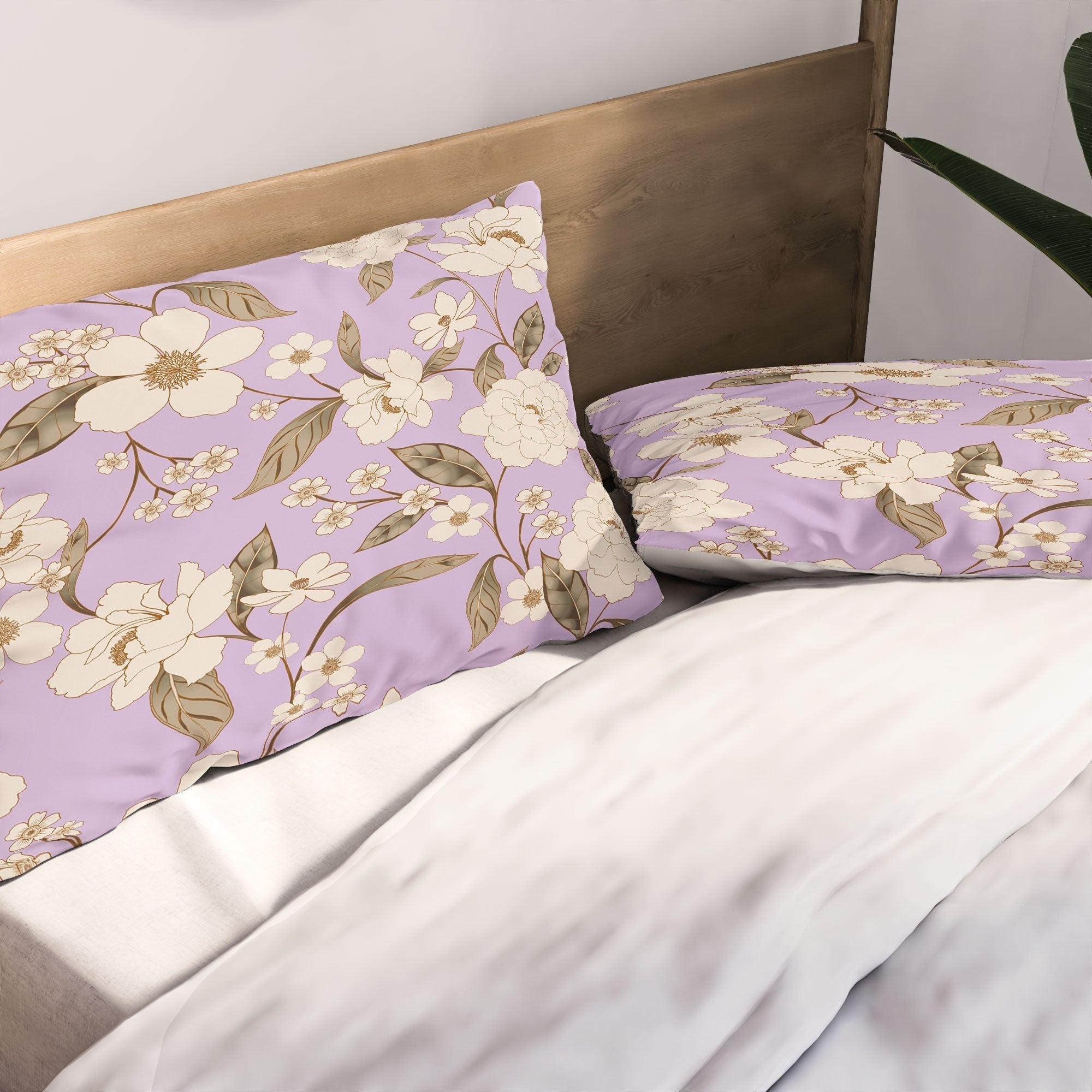 Gabriela Fuente Roberta lilac Pillow Shams