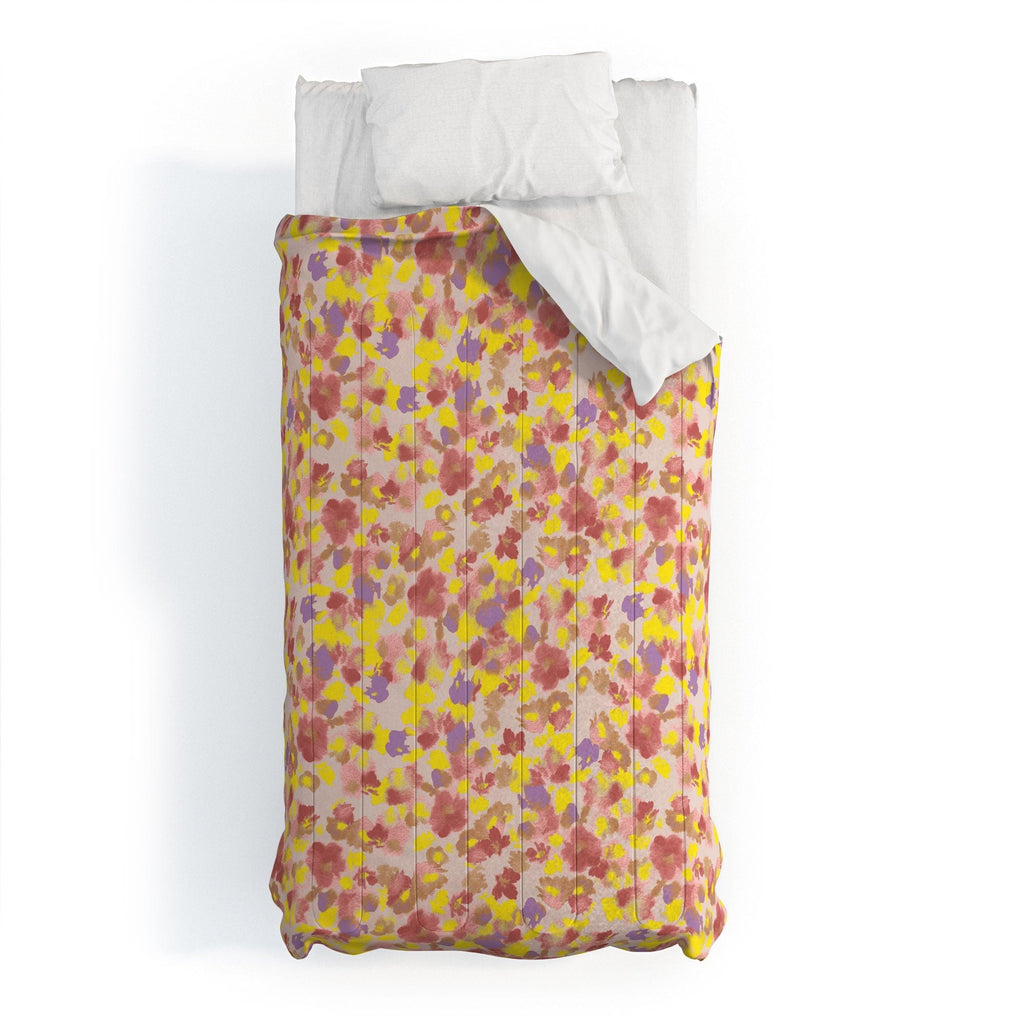 Gabriela Fuente Day Dreaming II Comforter