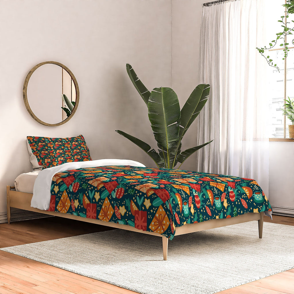 Valeria Frustaci Christmas pattern Comforter