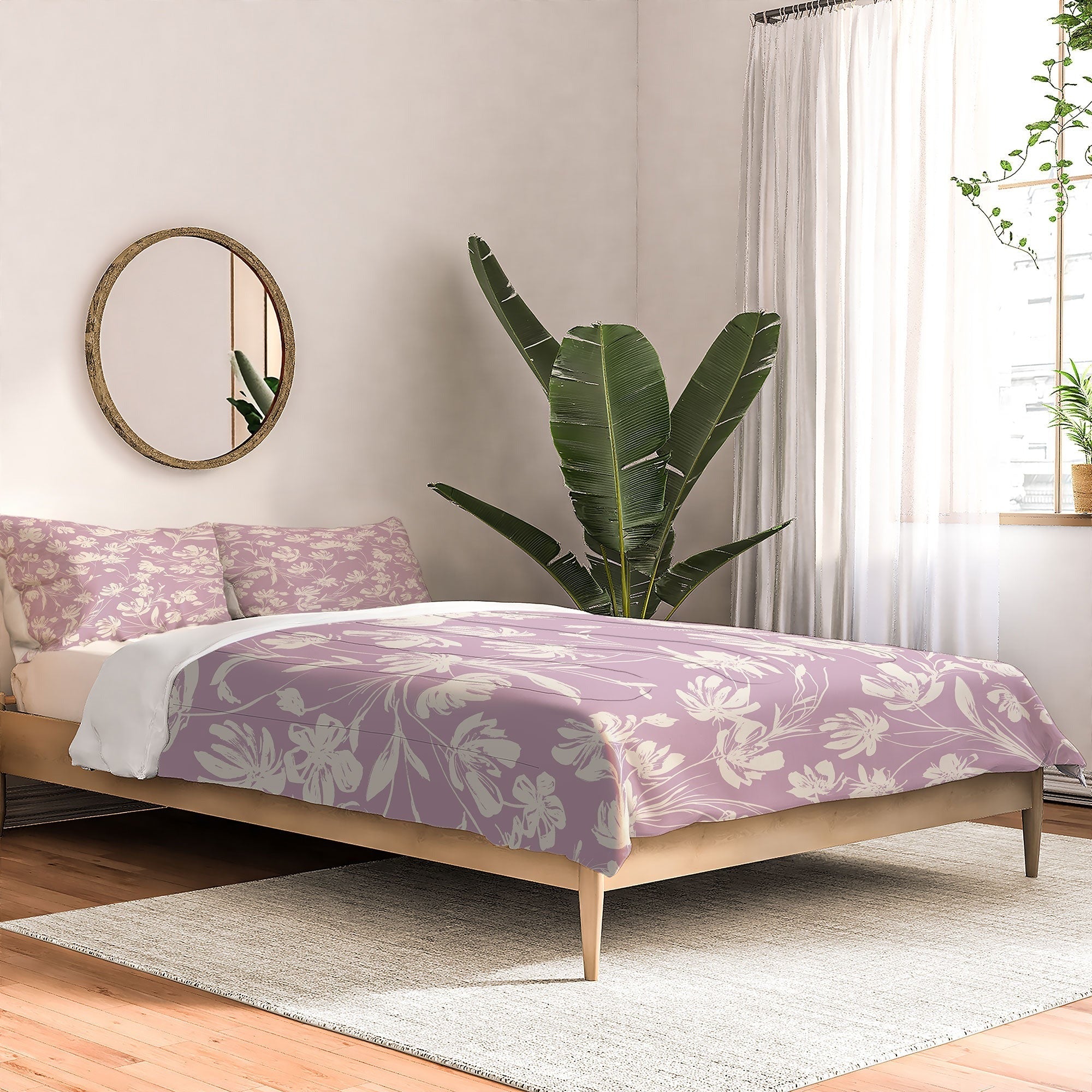 Gabriela Fuente Martine Lilac Comforter