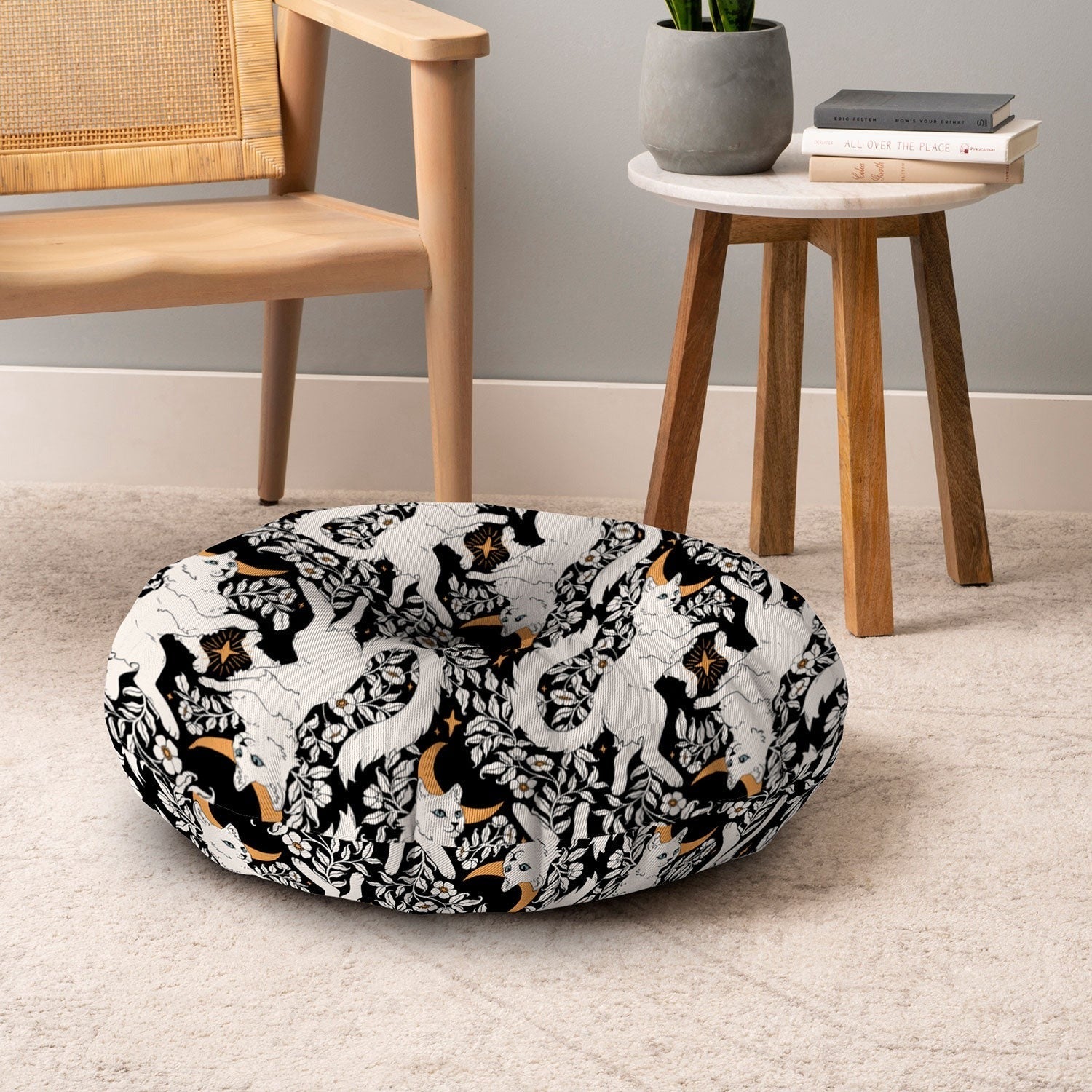 Avenie Celestial Cats Gold Floor Pillow Round