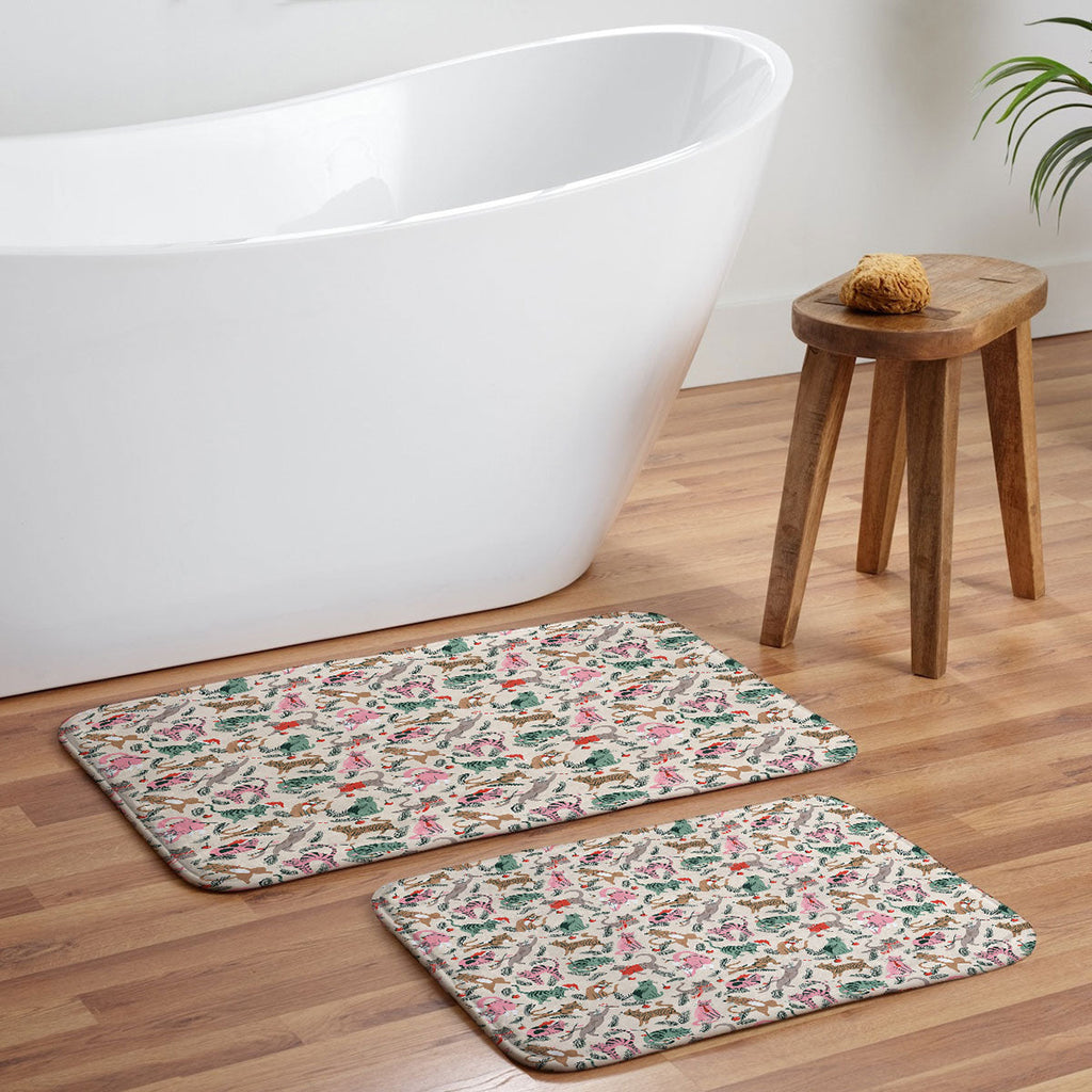 amysuther Silly Christmas Cats Memory Foam Bath Mat