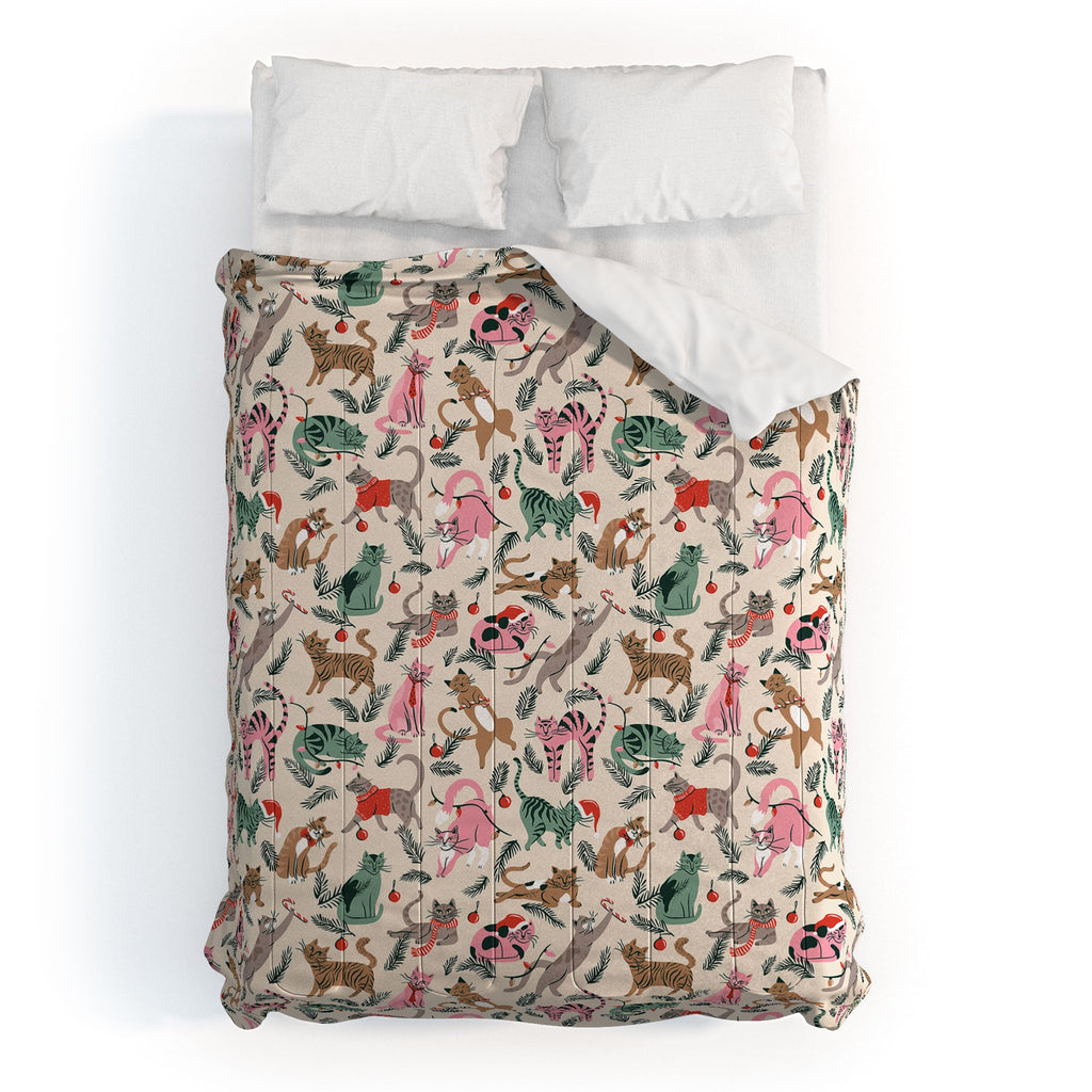 amysuther Silly Christmas Cats Comforter