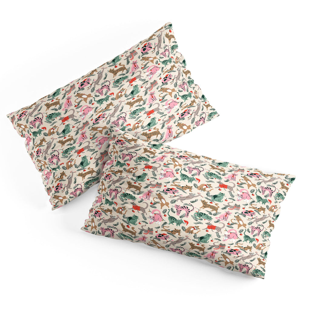 amysuther Silly Christmas Cats Pillow Shams