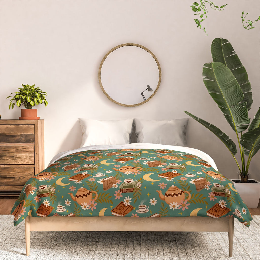 Avenie Moonlit Reading Nook I Comforter