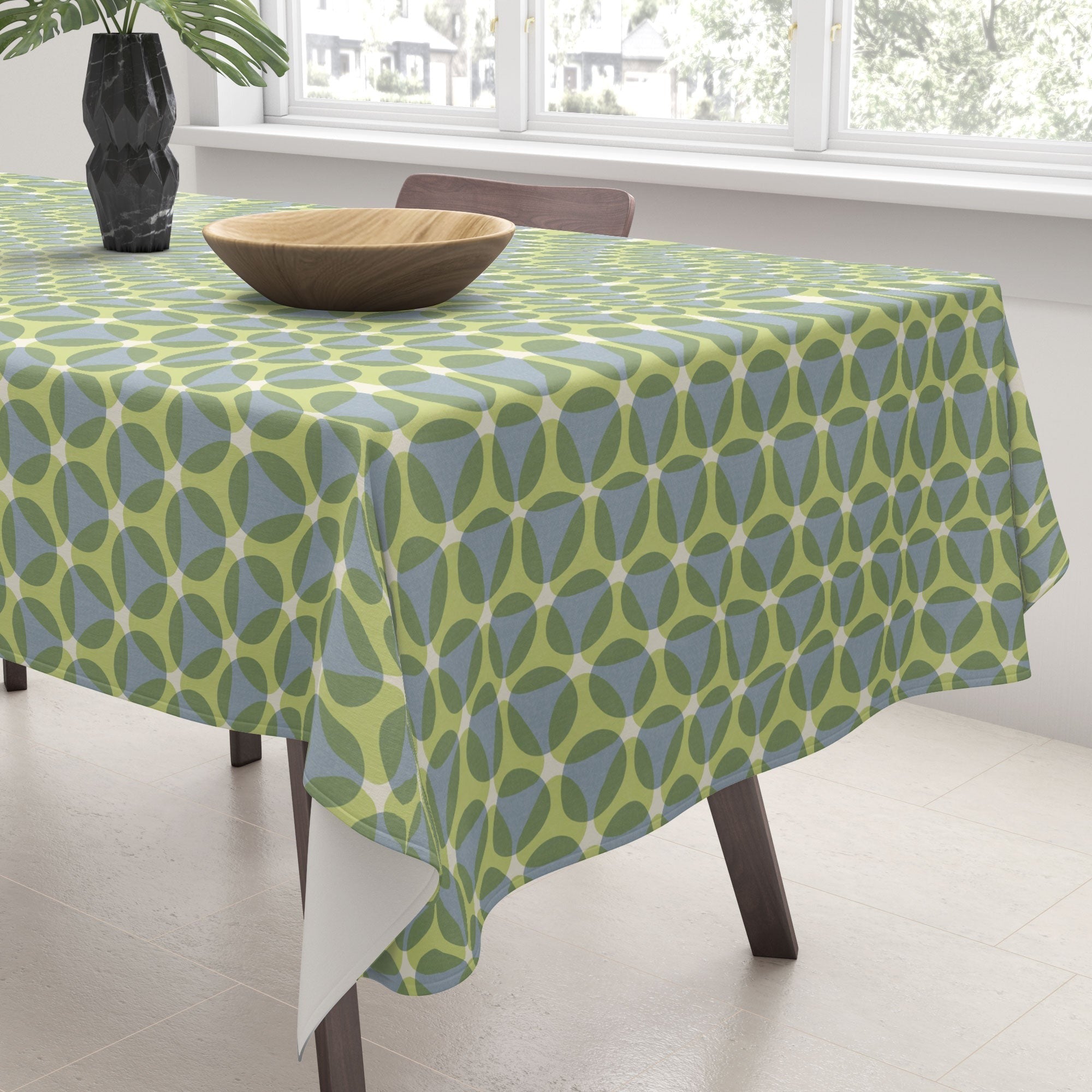Marta Barragan Camarasa Stylish Retro Circle Tablecloth