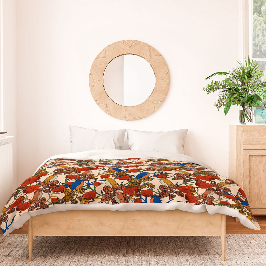 bárbara dantas Voler Duvet Cover