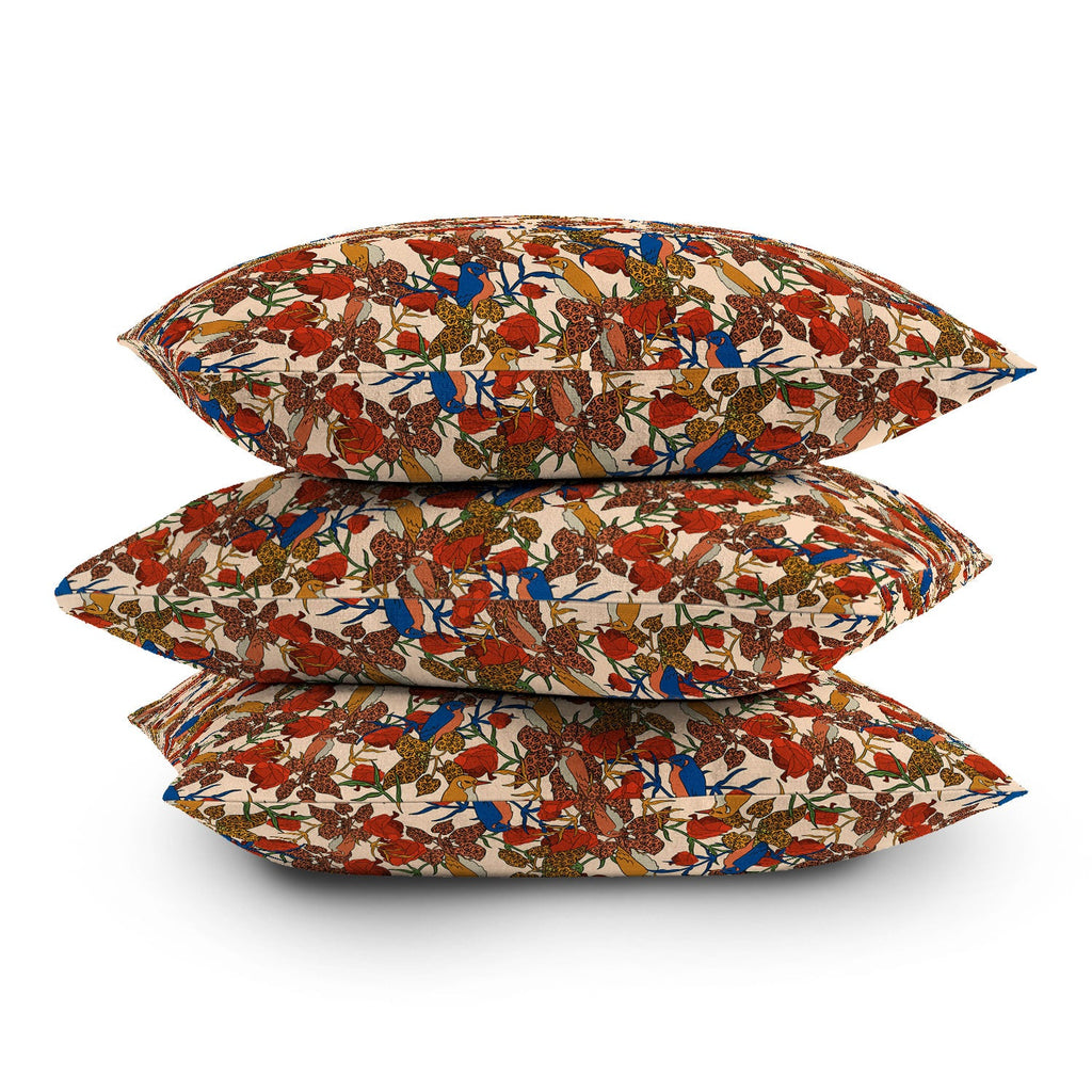 bárbara dantas Voler Outdoor Throw Pillow