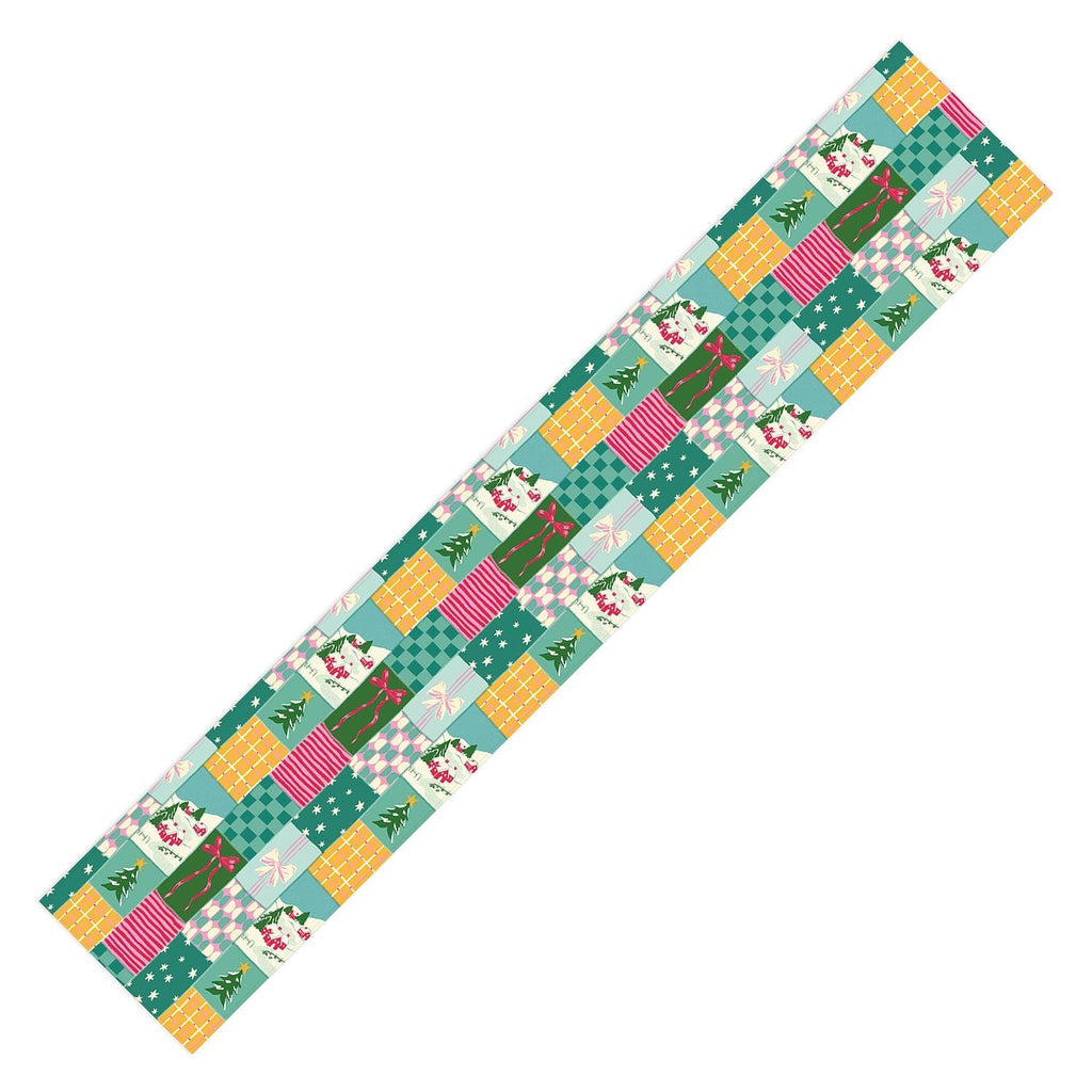 LouBruzzoni Cozy Christmas Patchwork Table Runner