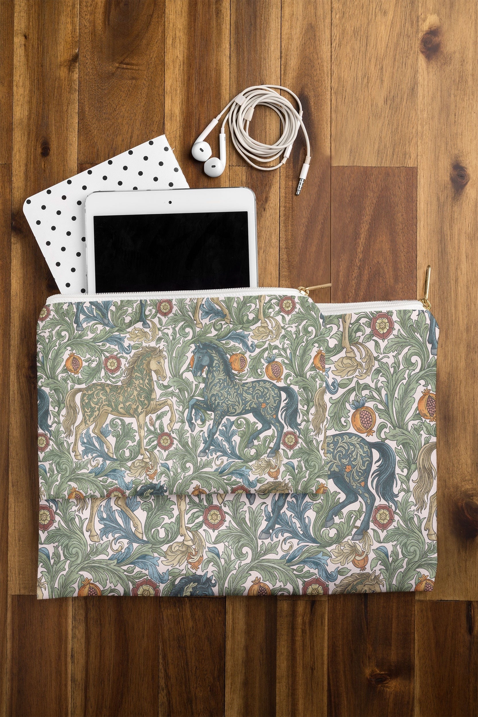 Marta Barragan Camarasa Renaissance Horse Garden Pouch
