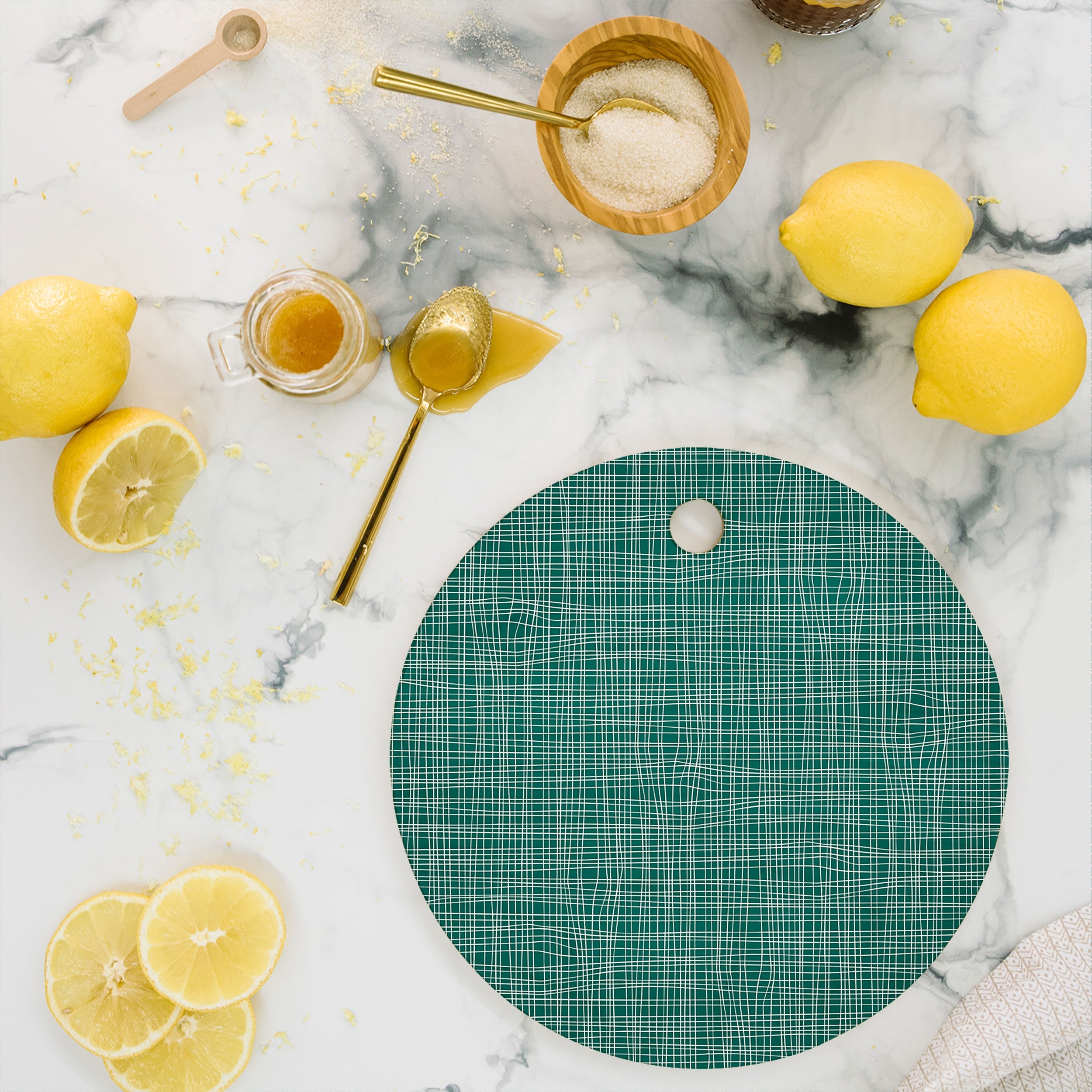 Camilla Foss Scandi Linen Cutting Board Round