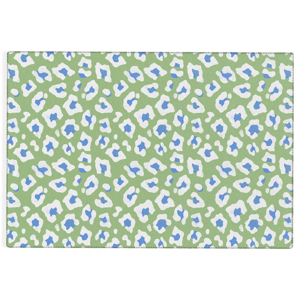 Avenie BR Cheetah Print Outdoor Rug