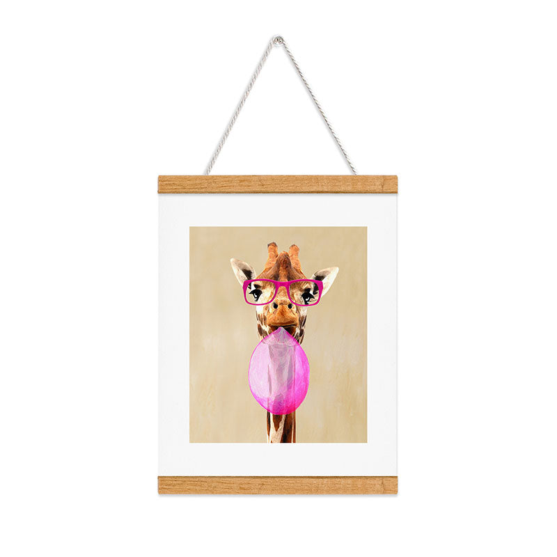 Coco de Paris Clever giraffe with bubblegum Art Print