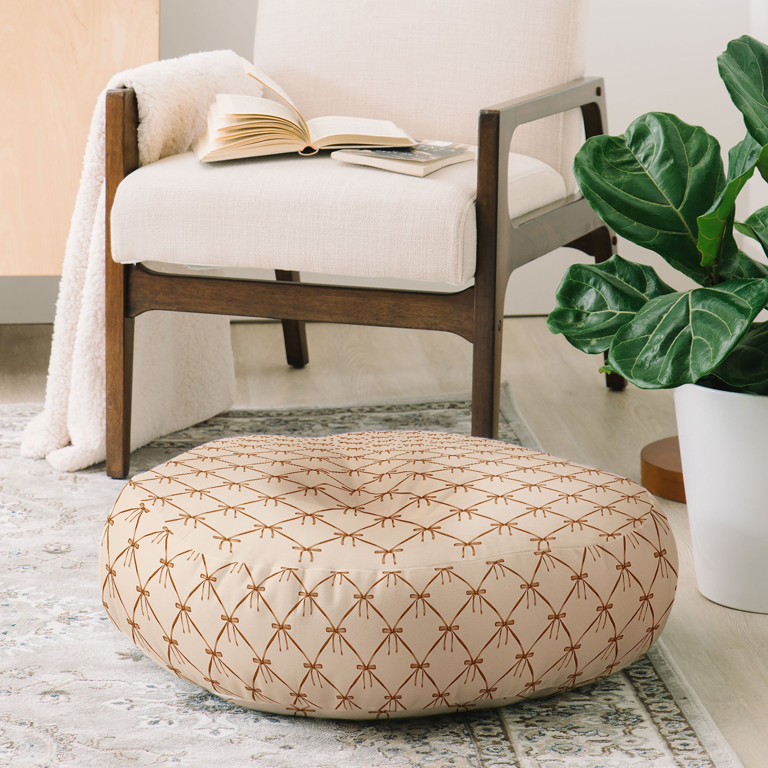 Colour Poems Bows and Ribbons Beige Floor Pillow Round