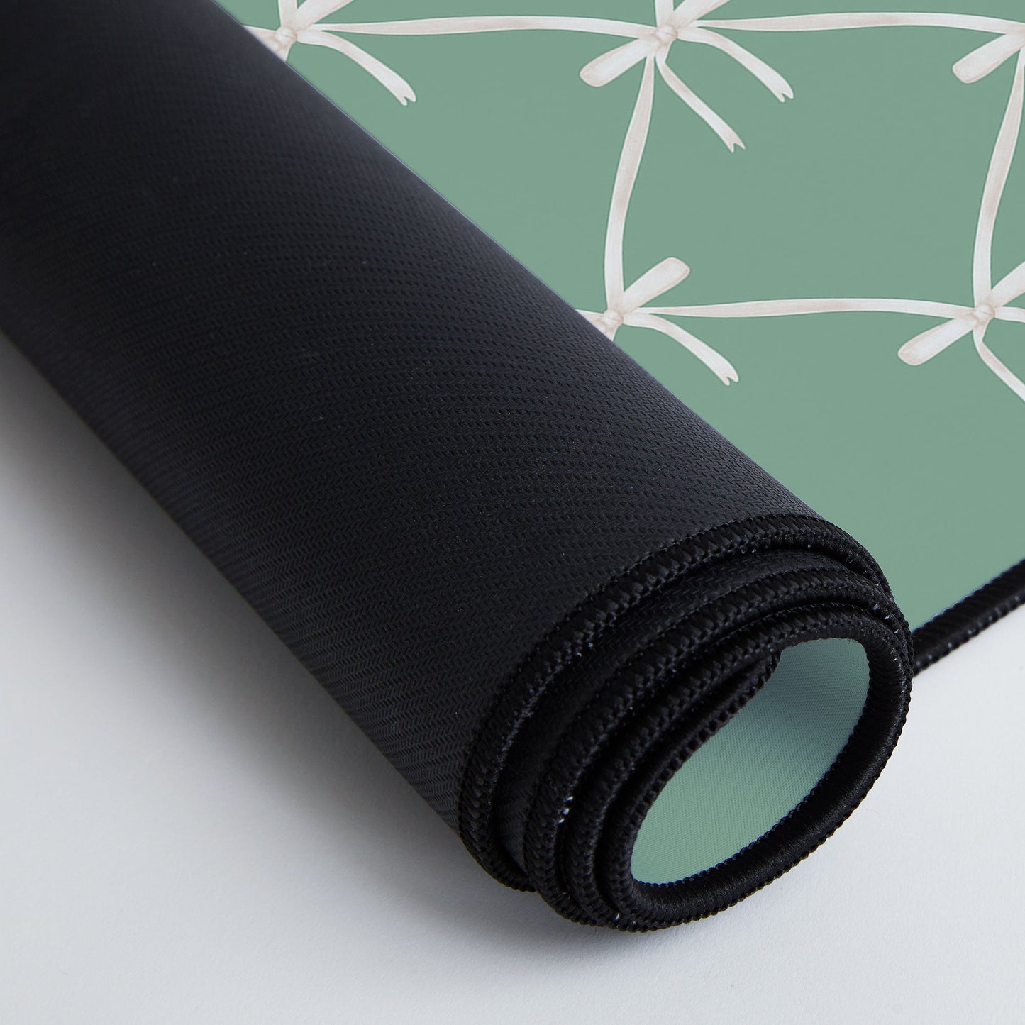 Colour Poems Bows and Ribbons Green Desk Mat
