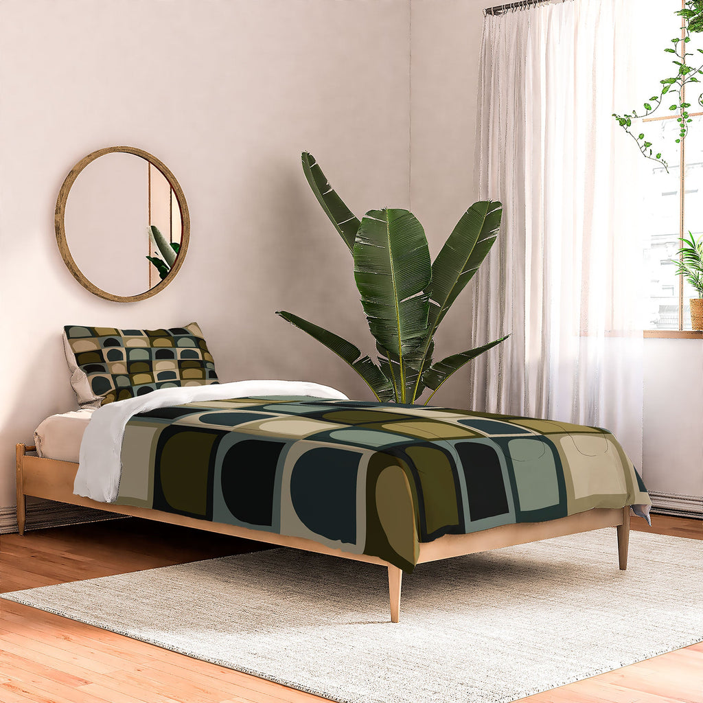 Colour Poems Checker Arches II Earthy Tones Comforter