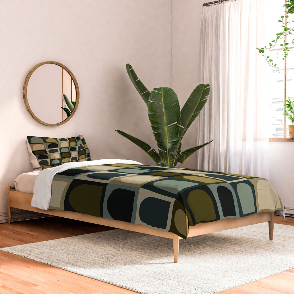 Colour Poems Checker Arches II Earthy Tones Comforter