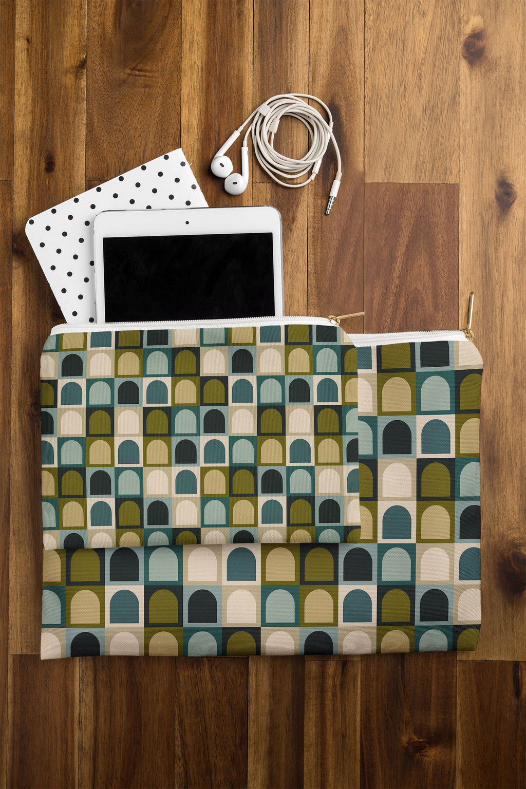Colour Poems Checker Arches II Earthy Tones Pouch