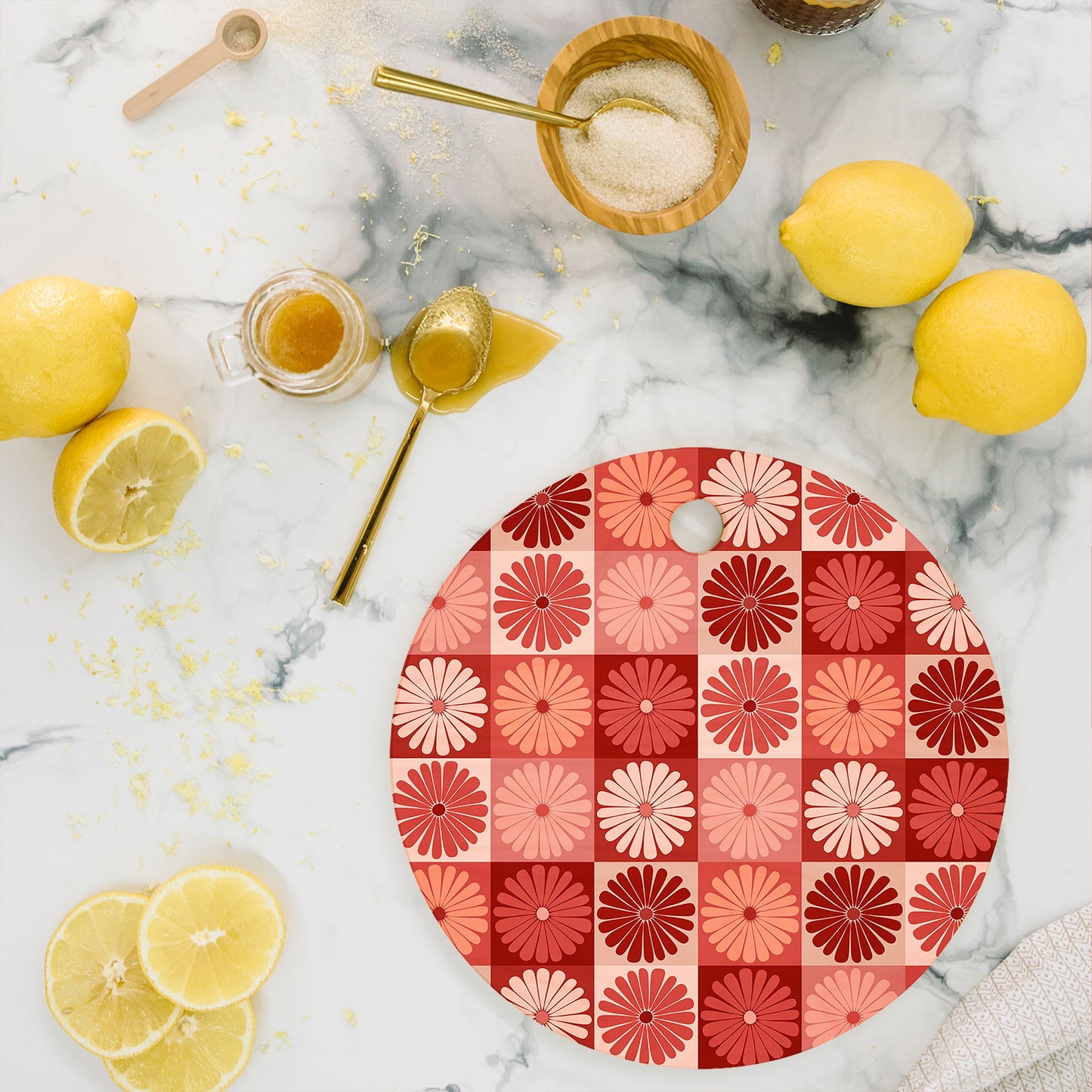 Colour Poems Checker Daisies I Red Pink Cutting Board Round