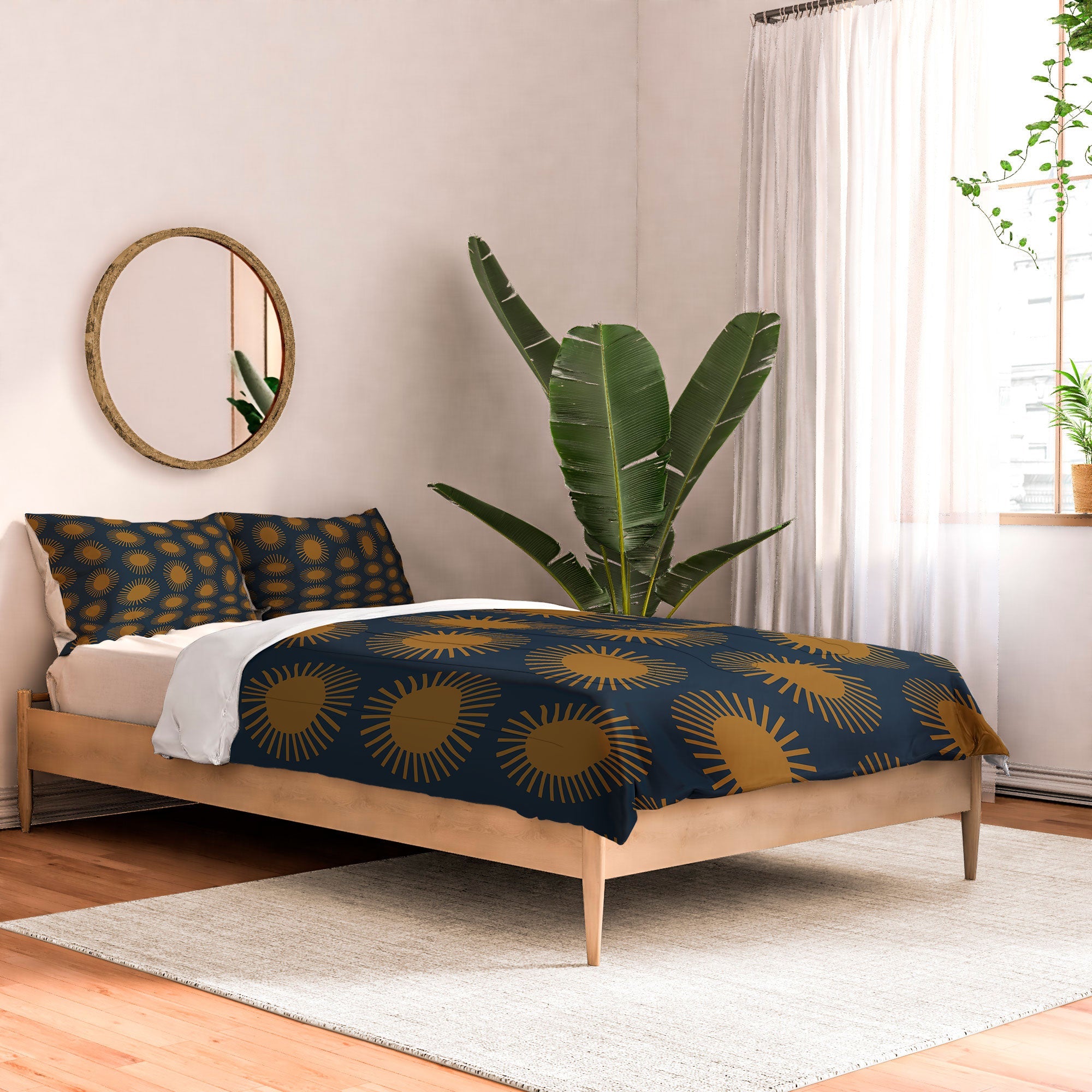 Colour Poems Cheerful Sun Pattern Navy Blue Comforter