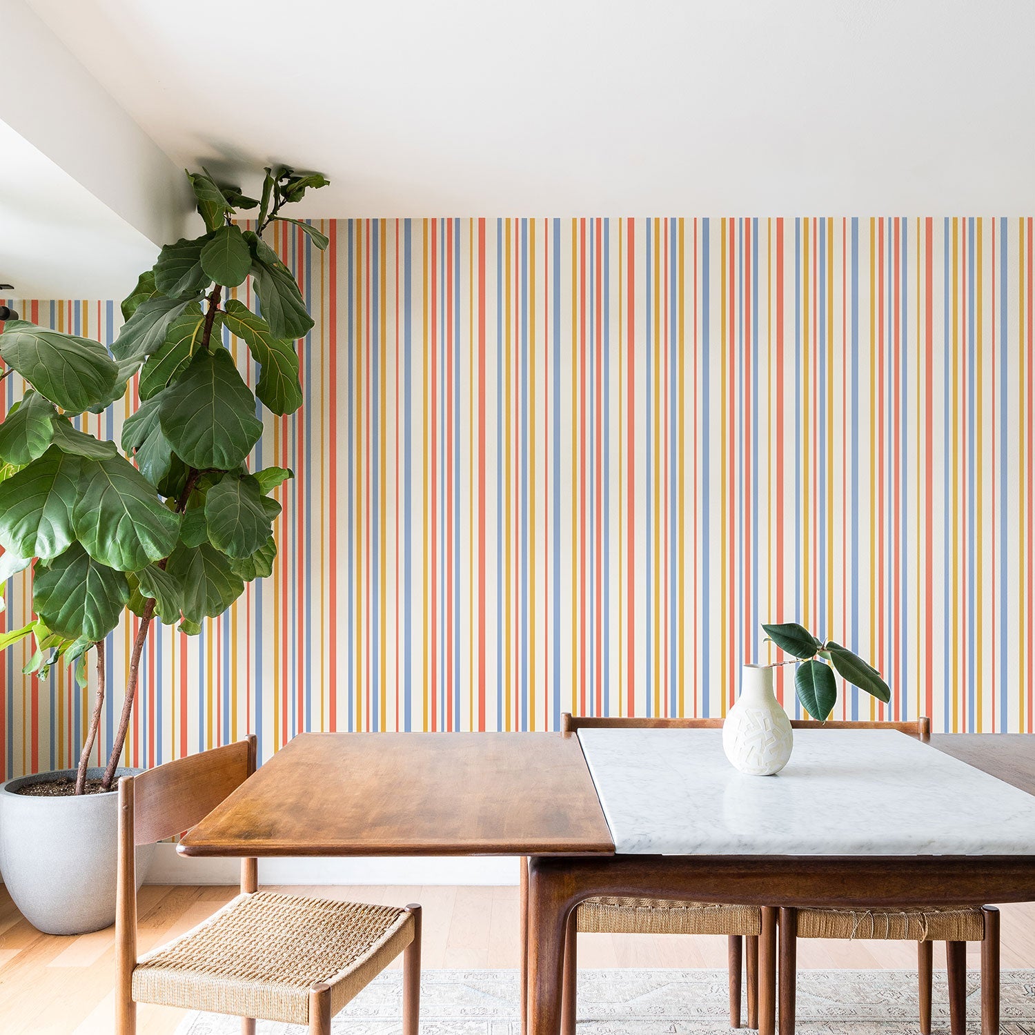 Colour Poems Classic Retro Stripes III Wallpaper