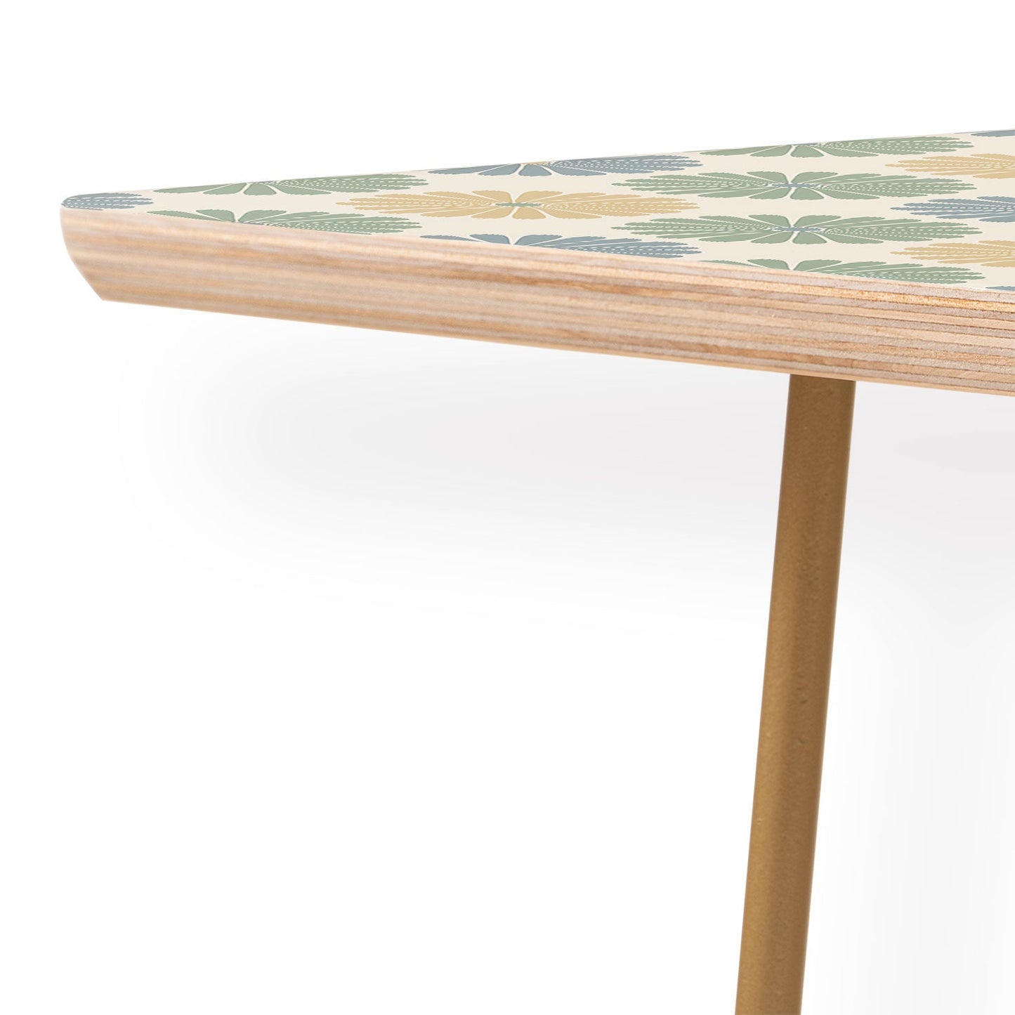 Colour Poems Daisy Pattern Multicolor I Coffee Table