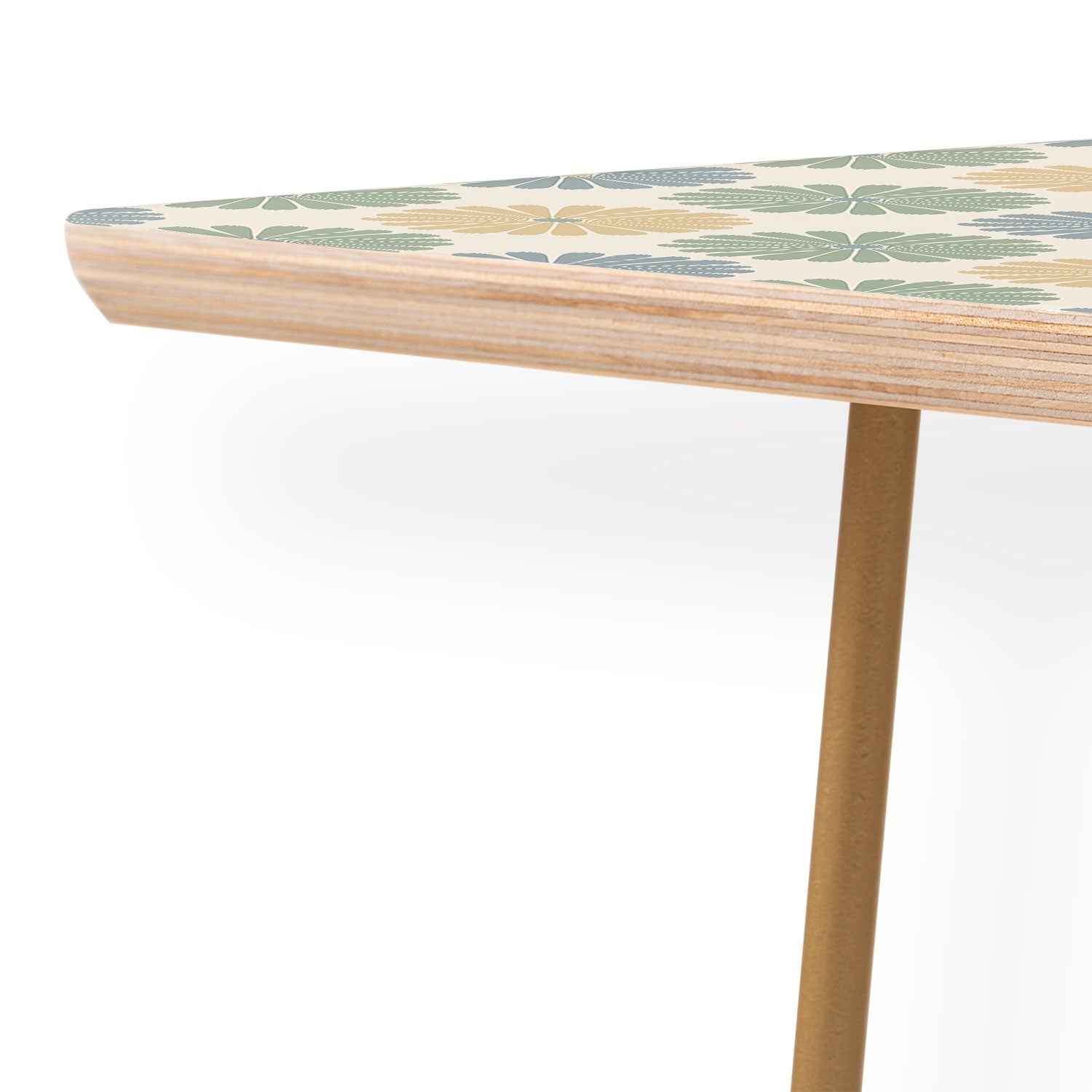 Colour Poems Daisy Pattern Multicolor I Coffee Table