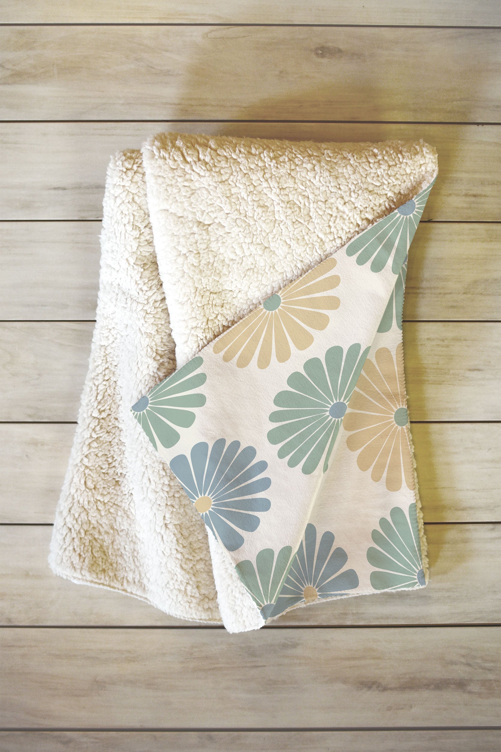 Colour Poems Daisy Pattern Multicolor I Fleece Throw Blanket