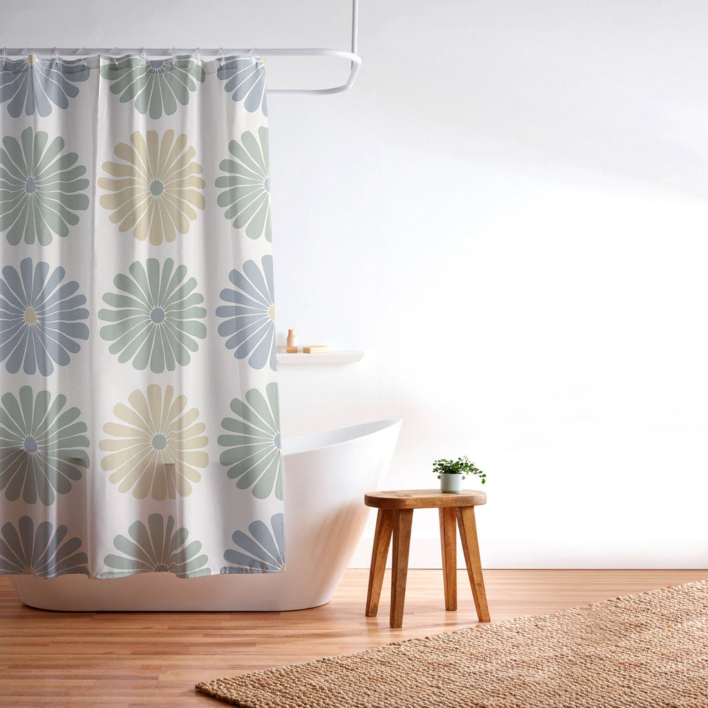 Colour Poems Daisy Pattern Multicolor I Shower Curtain