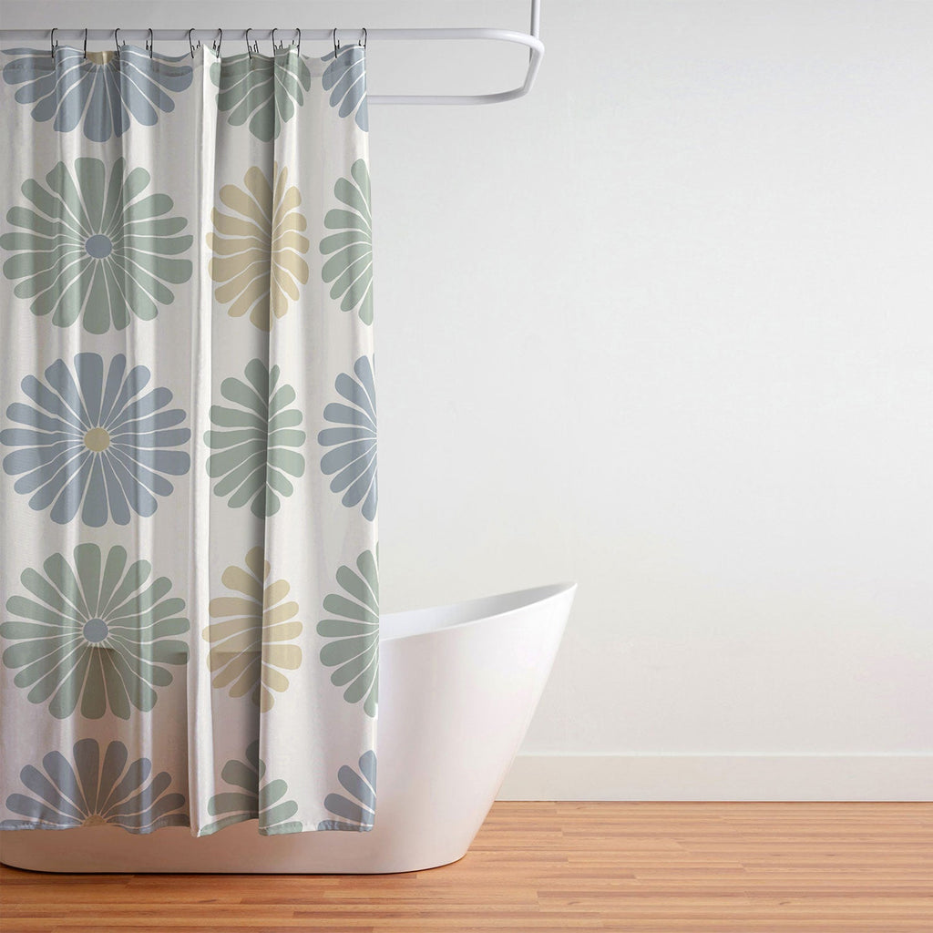 Colour Poems Daisy Pattern Multicolor I Shower Curtain