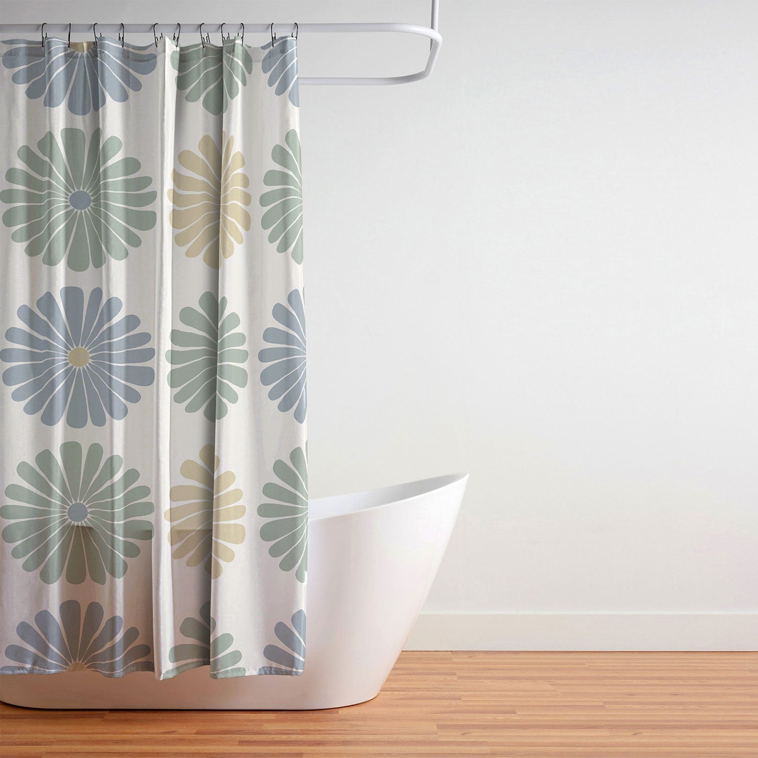 Colour Poems Daisy Pattern Multicolor I Shower Curtain