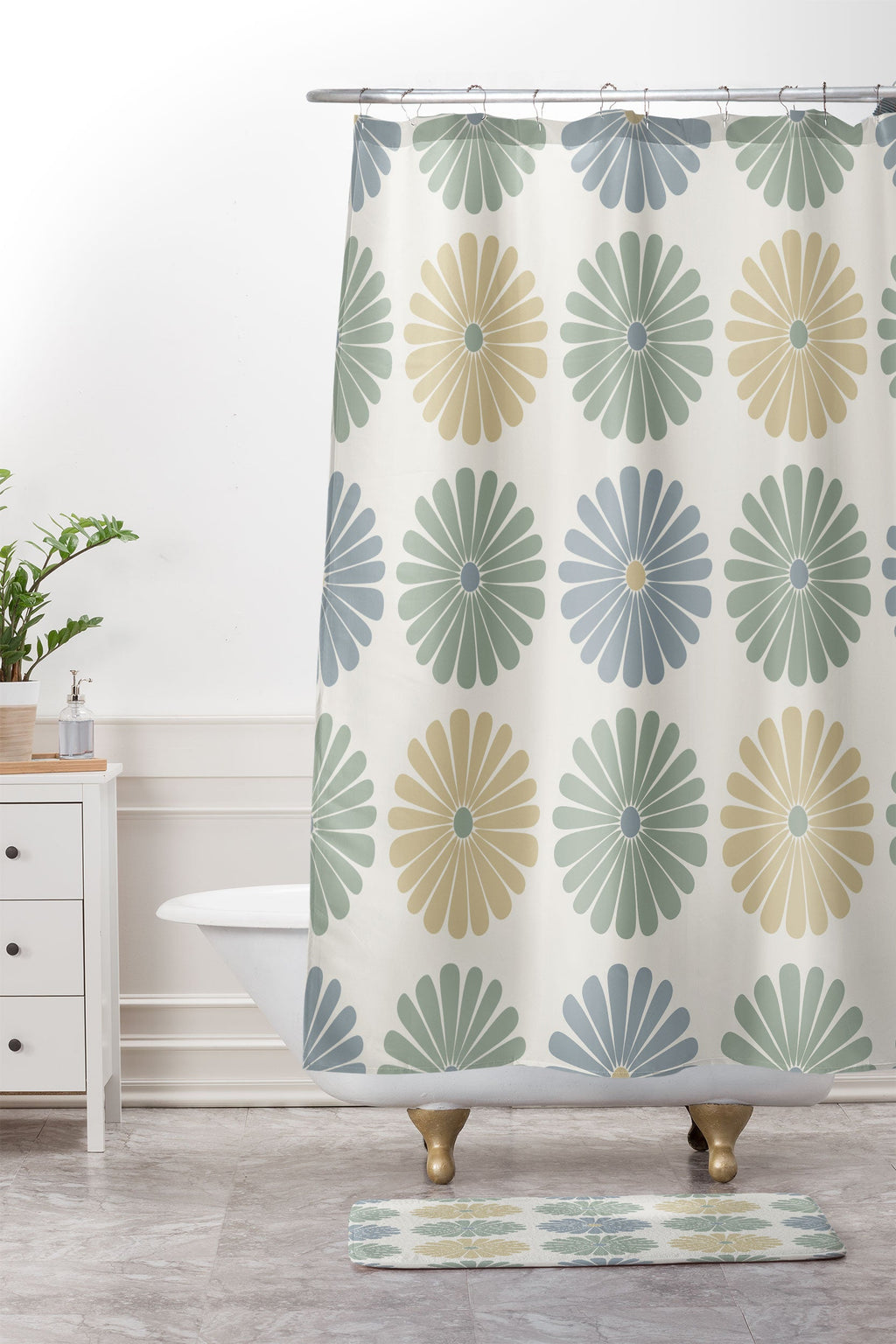 Colour Poems Daisy Pattern Multicolor I Memory Foam Bath Mat