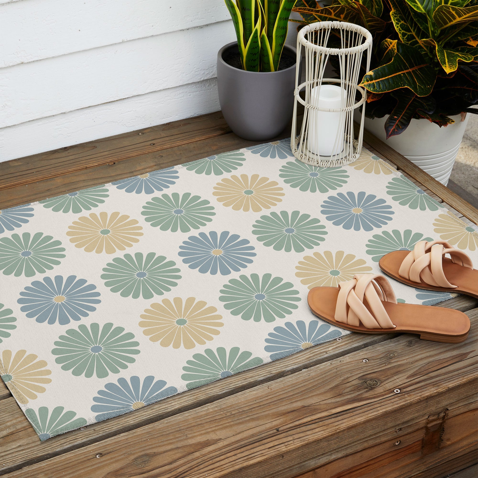 Colour Poems Daisy Pattern Multicolor I Outdoor Rug