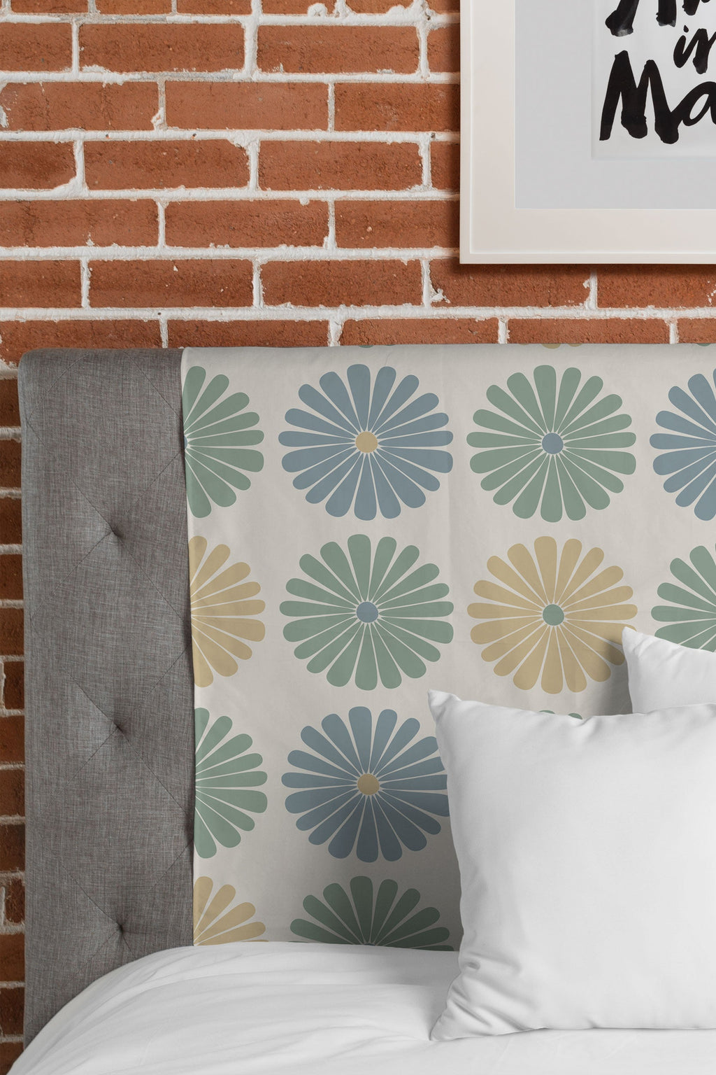 Colour Poems Daisy Pattern Multicolor I Tapestry