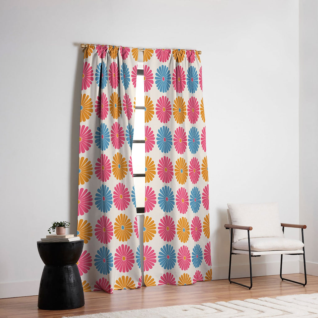 Colour Poems Daisy Pattern Multicolor II Blackout Non Repeat