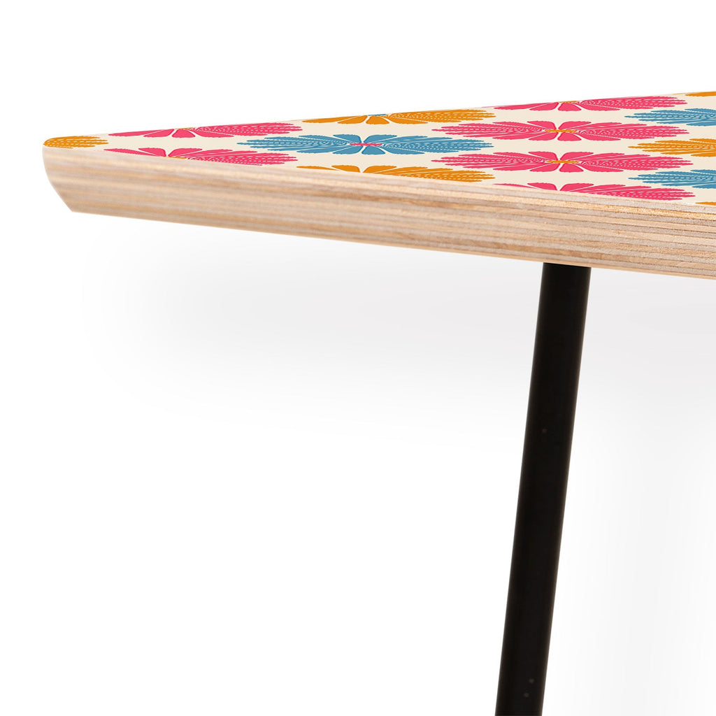 Colour Poems Daisy Pattern Multicolor II Coffee Table