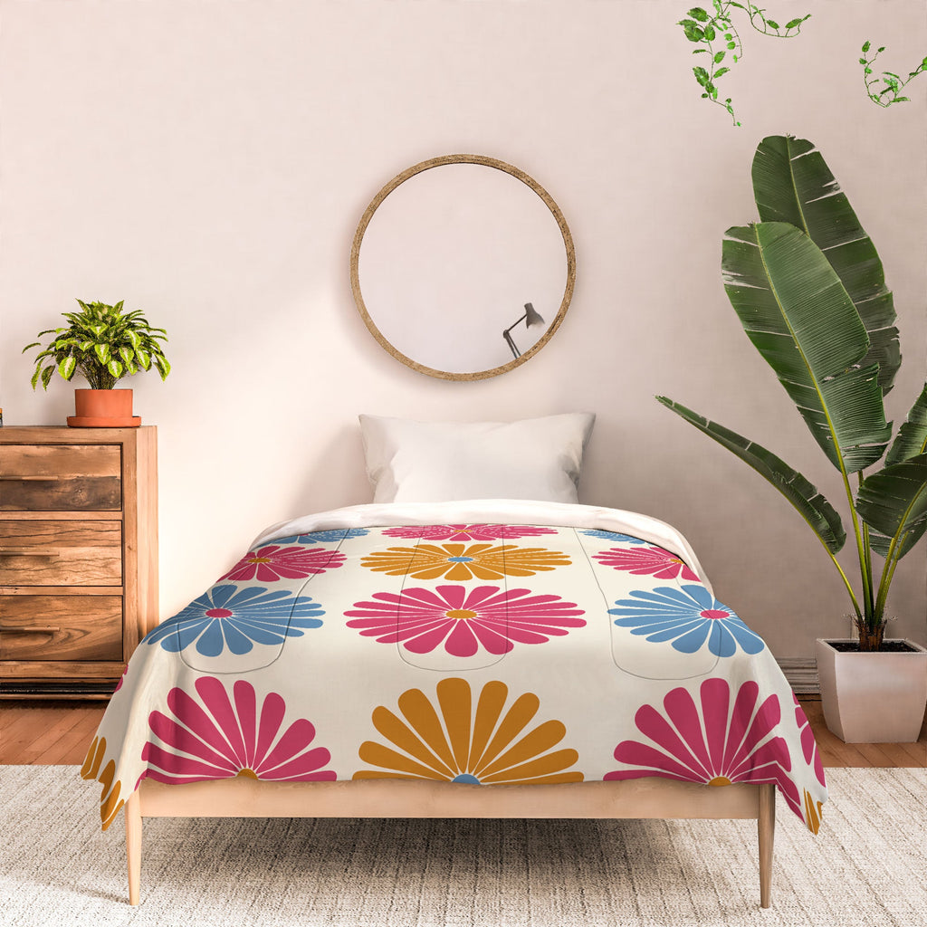 Colour Poems Daisy Pattern Multicolor II Comforter