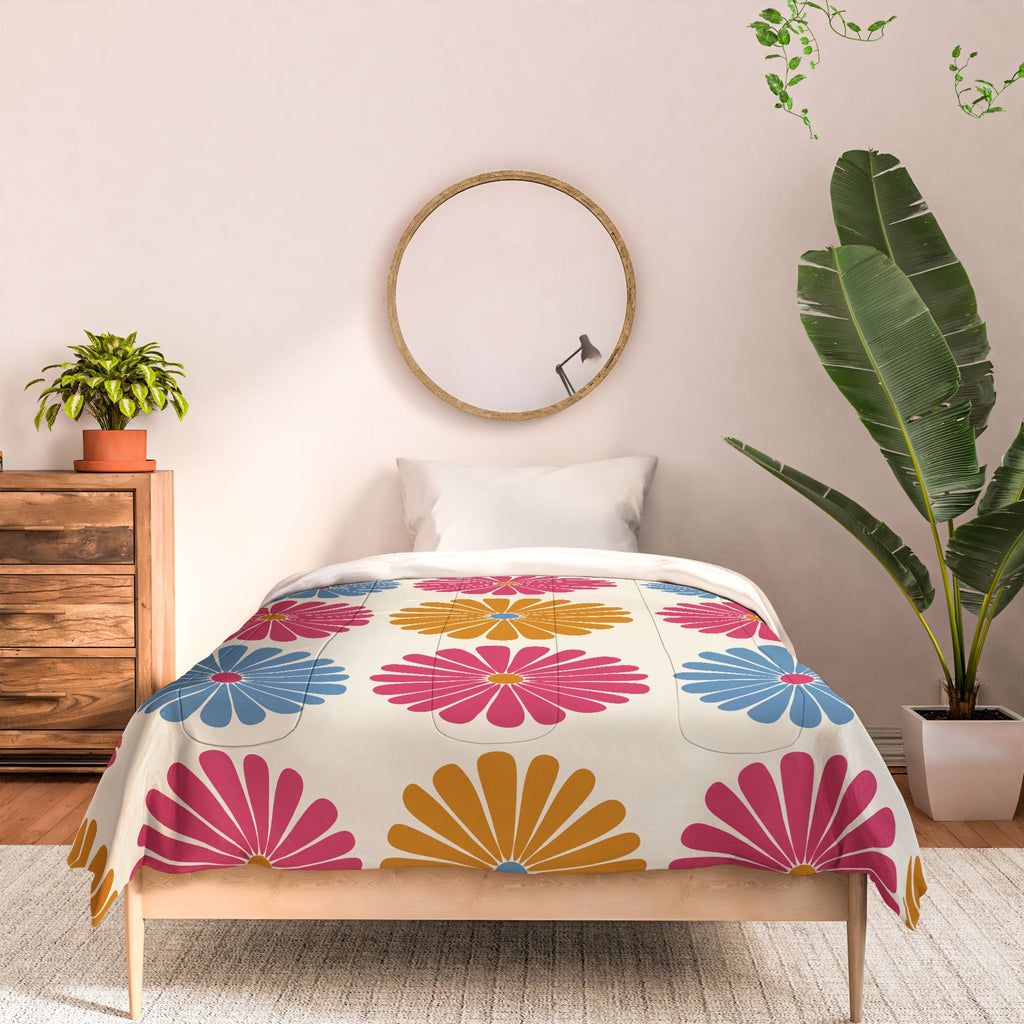 Colour Poems Daisy Pattern Multicolor II Comforter