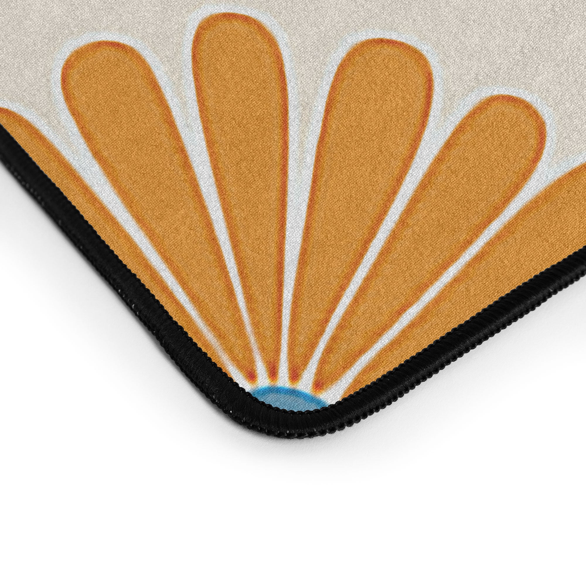 Colour Poems Daisy Pattern Multicolor II Desk Mat