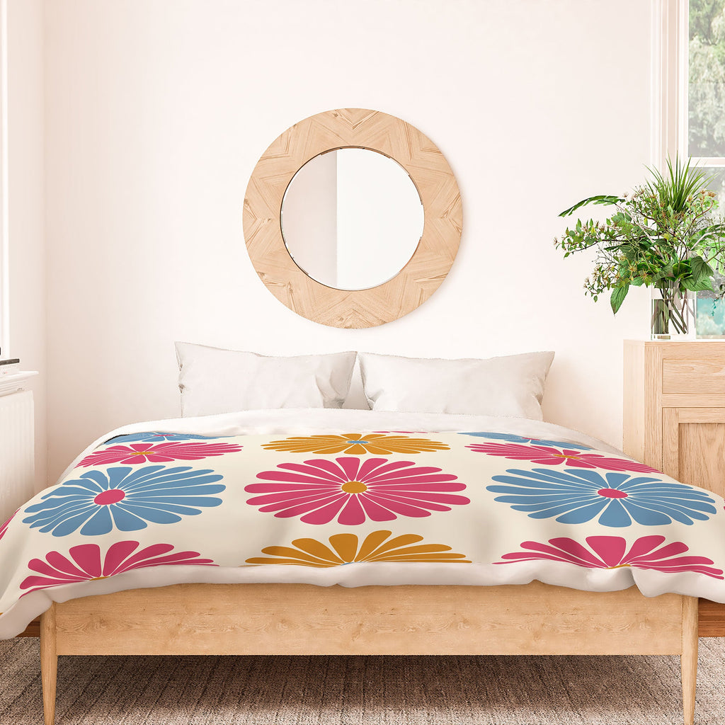 Colour Poems Daisy Pattern Multicolor II Duvet Cover