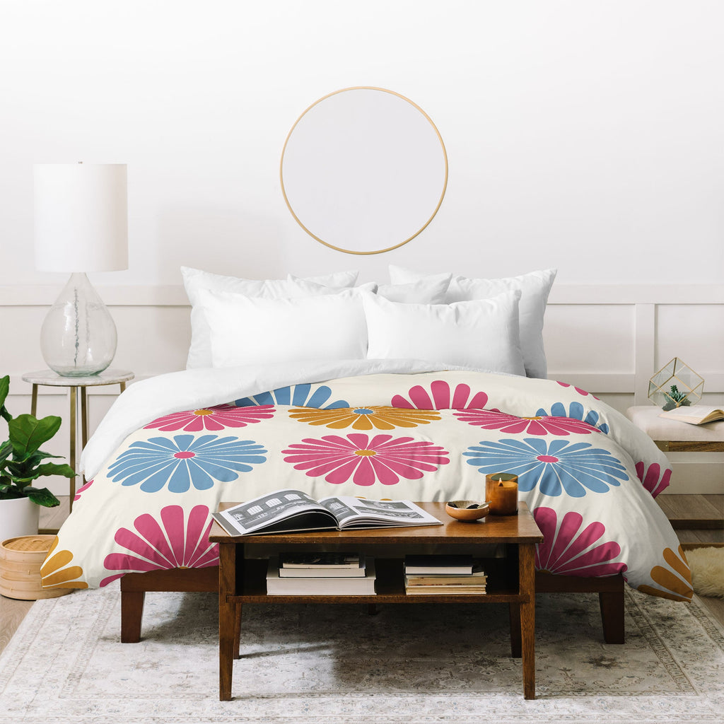 Colour Poems Daisy Pattern Multicolor II Duvet Cover