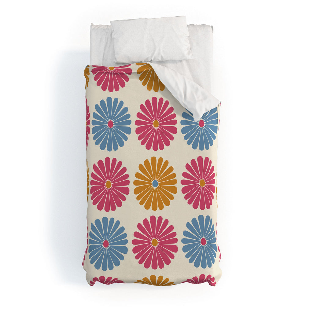 Colour Poems Daisy Pattern Multicolor II Duvet Cover