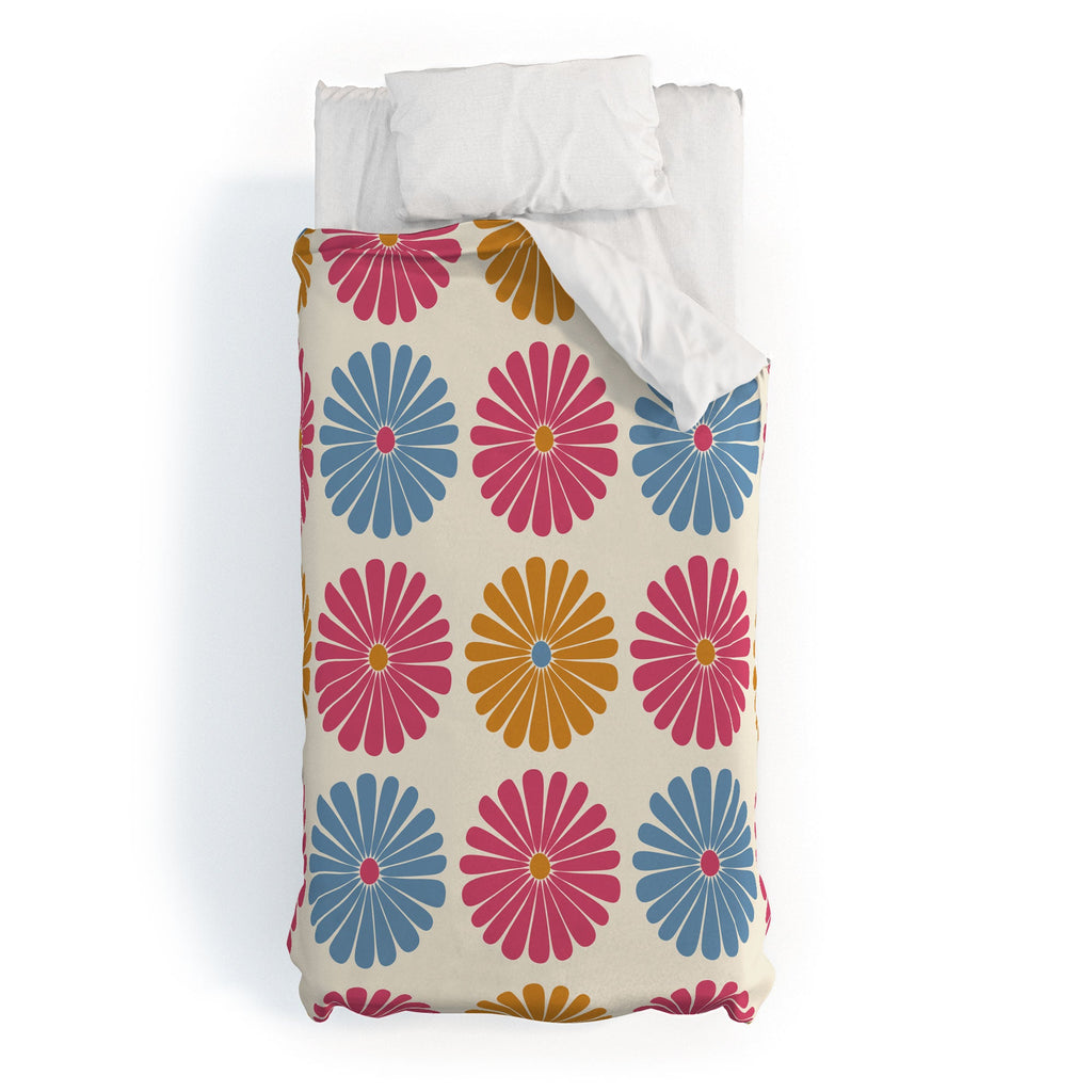 Colour Poems Daisy Pattern Multicolor II Duvet Cover