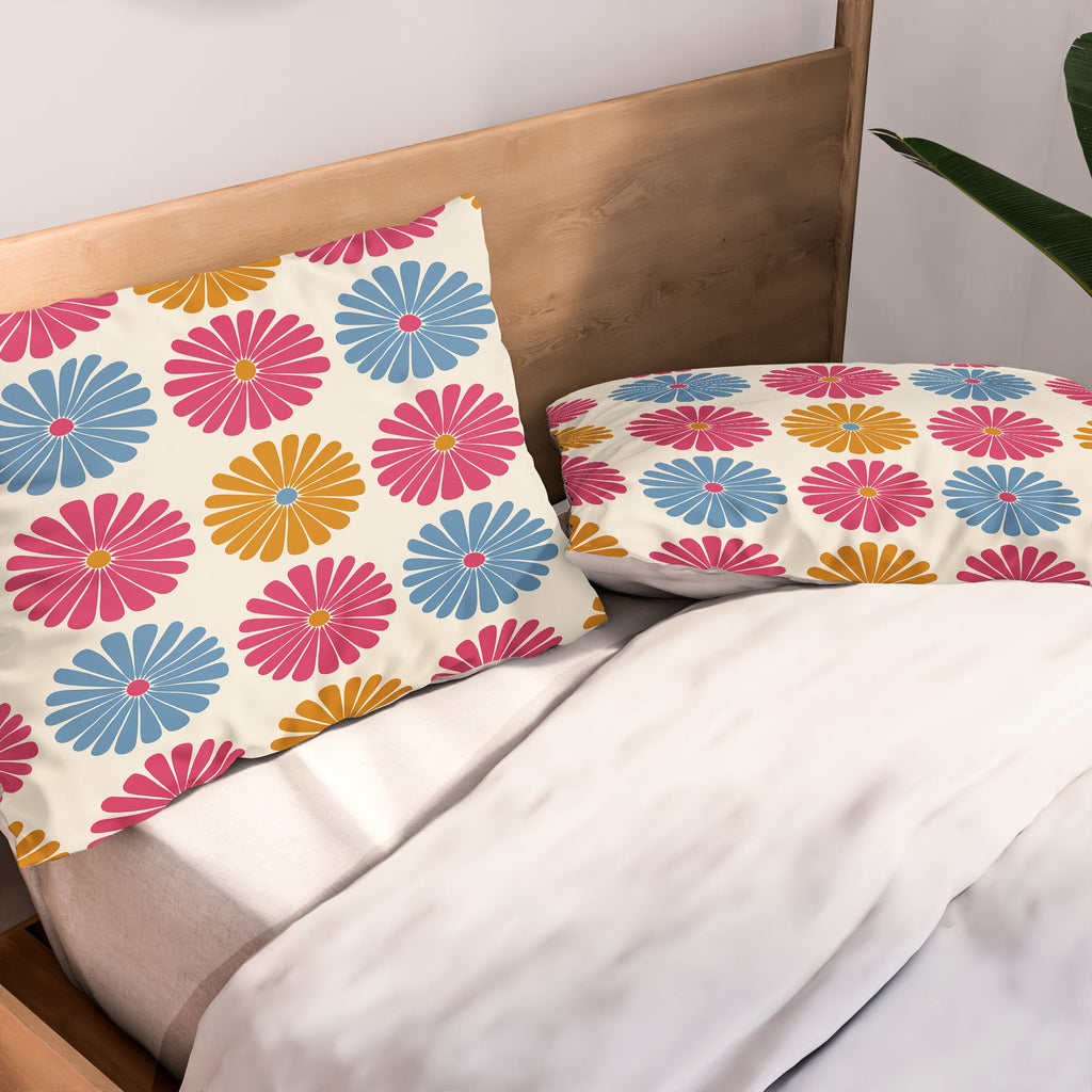 Colour Poems Daisy Pattern Multicolor II Pillow Shams