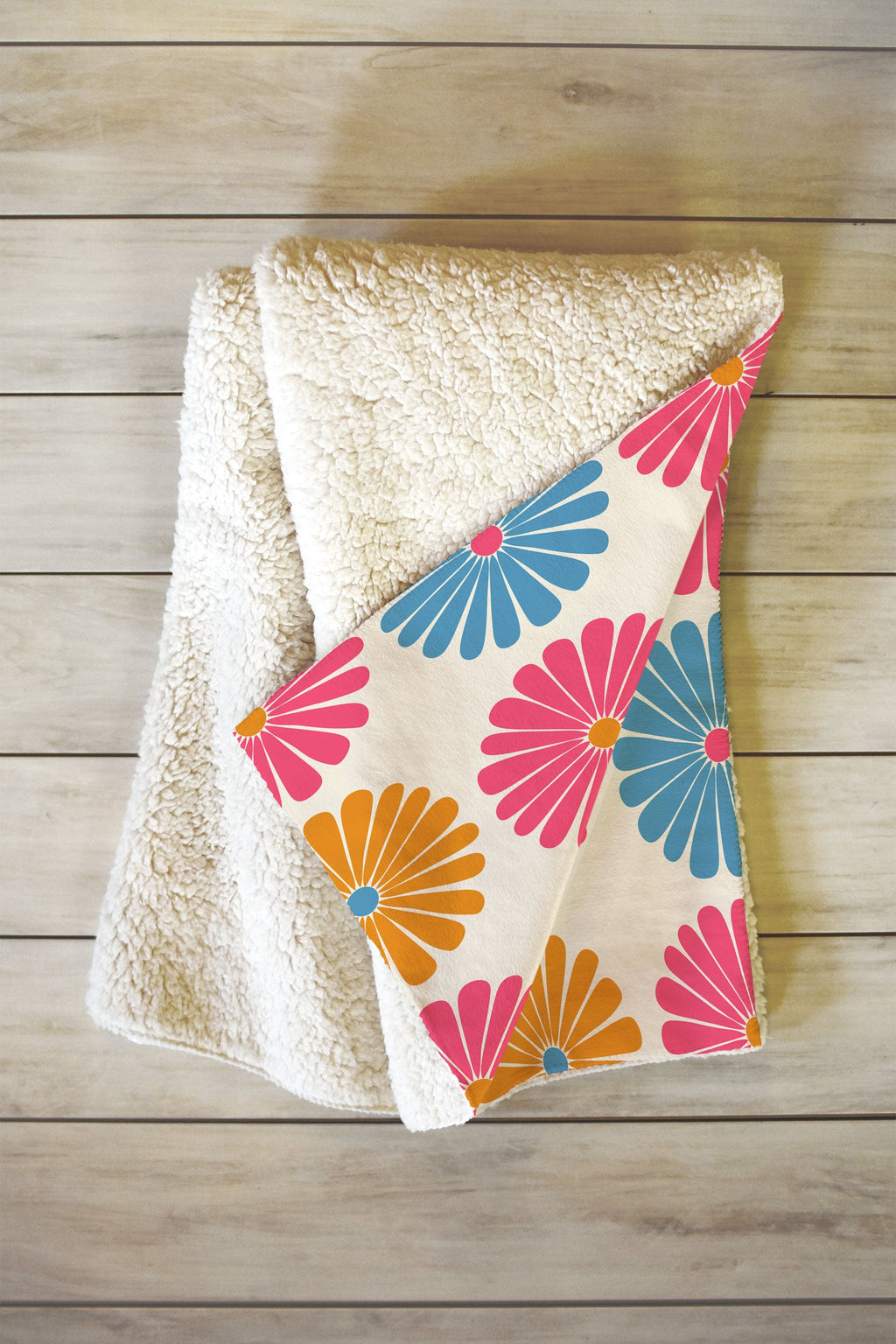 Colour Poems Daisy Pattern Multicolor II Fleece Throw Blanket