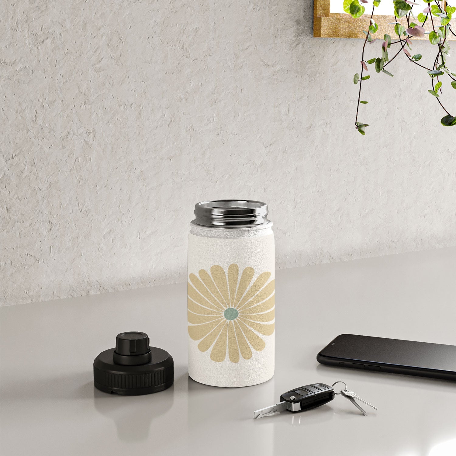 Colour Poems Retro Daisy Multicolor I Water Bottle