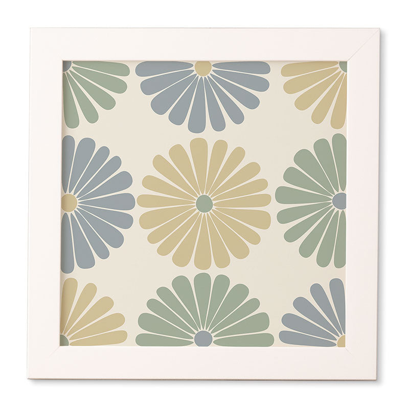 Colour Poems Retro Daisy Multicolor I Framed Wall Art