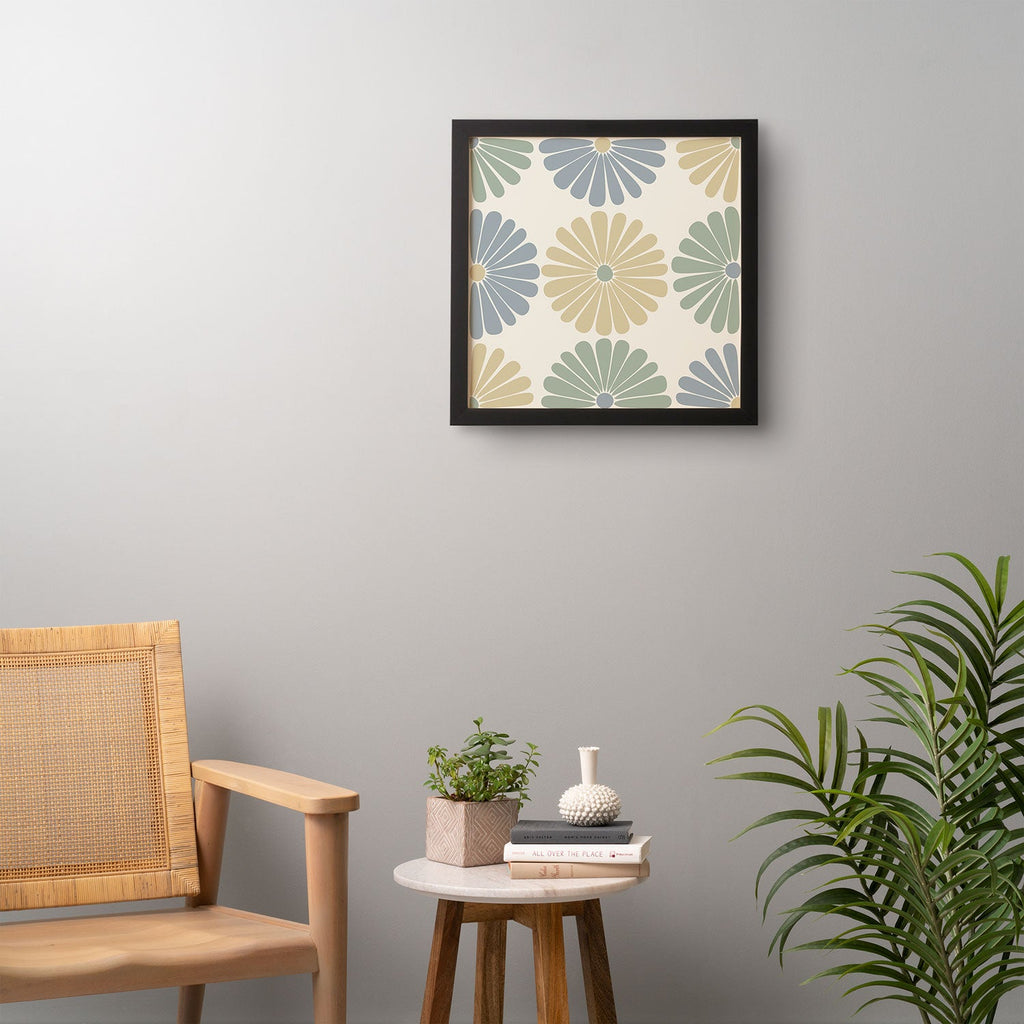 Colour Poems Retro Daisy Multicolor I Framed Wall Art